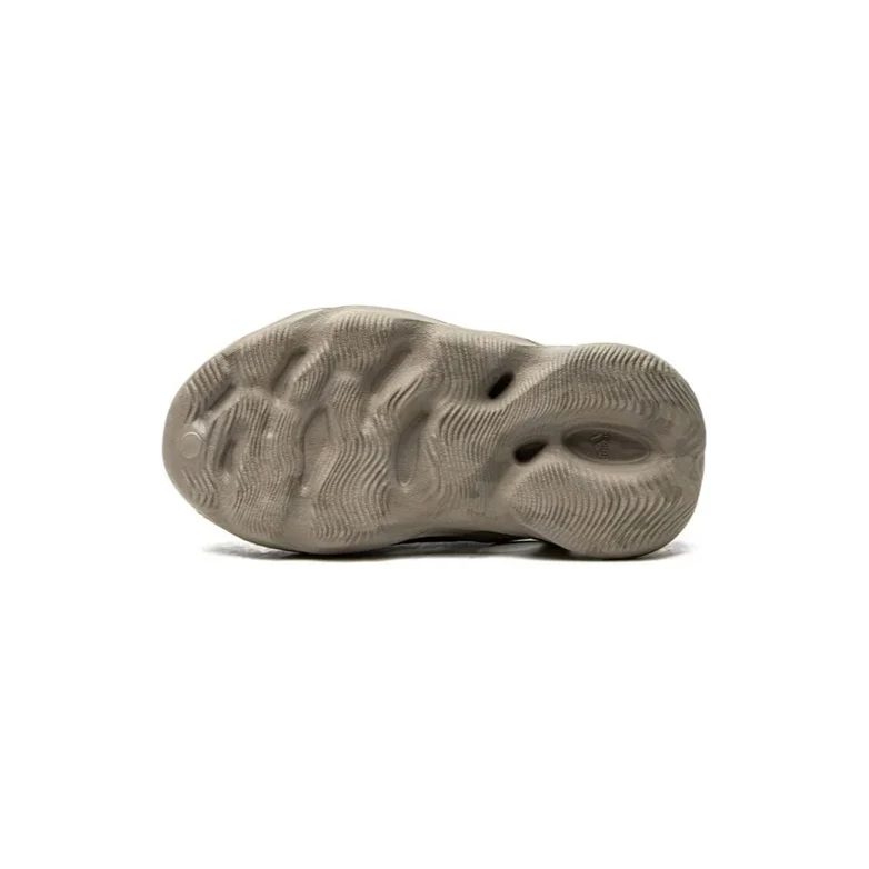adidas Yeezy Foam RNNR Stone Sage (Kids) - Image 4