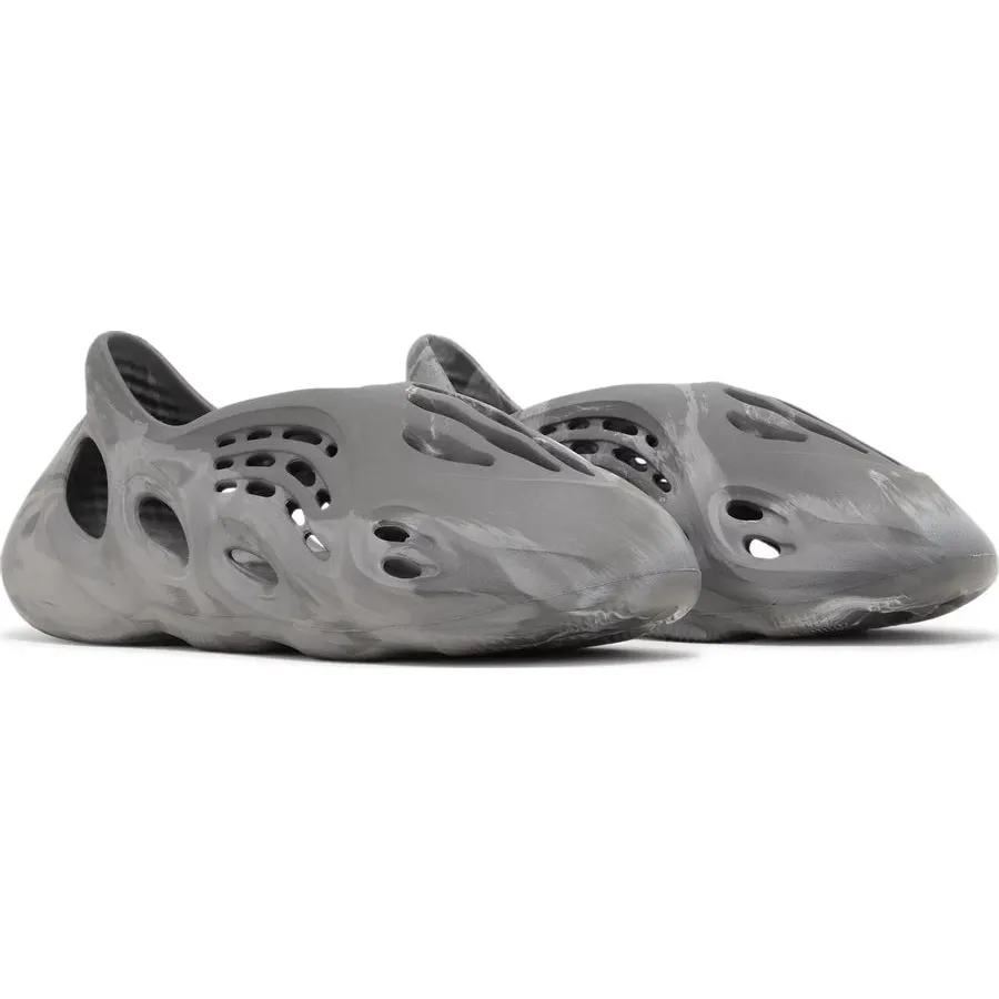 adidas Yeezy Foam RNR MX Granite - Image 4