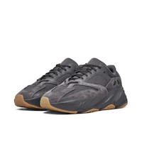Adidas Yeezy Boost 700 Utility Black (2019/2023) - Image 4