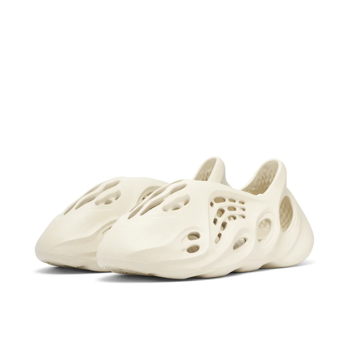 adidas Yeezy Foam RNR Sand - Image 4