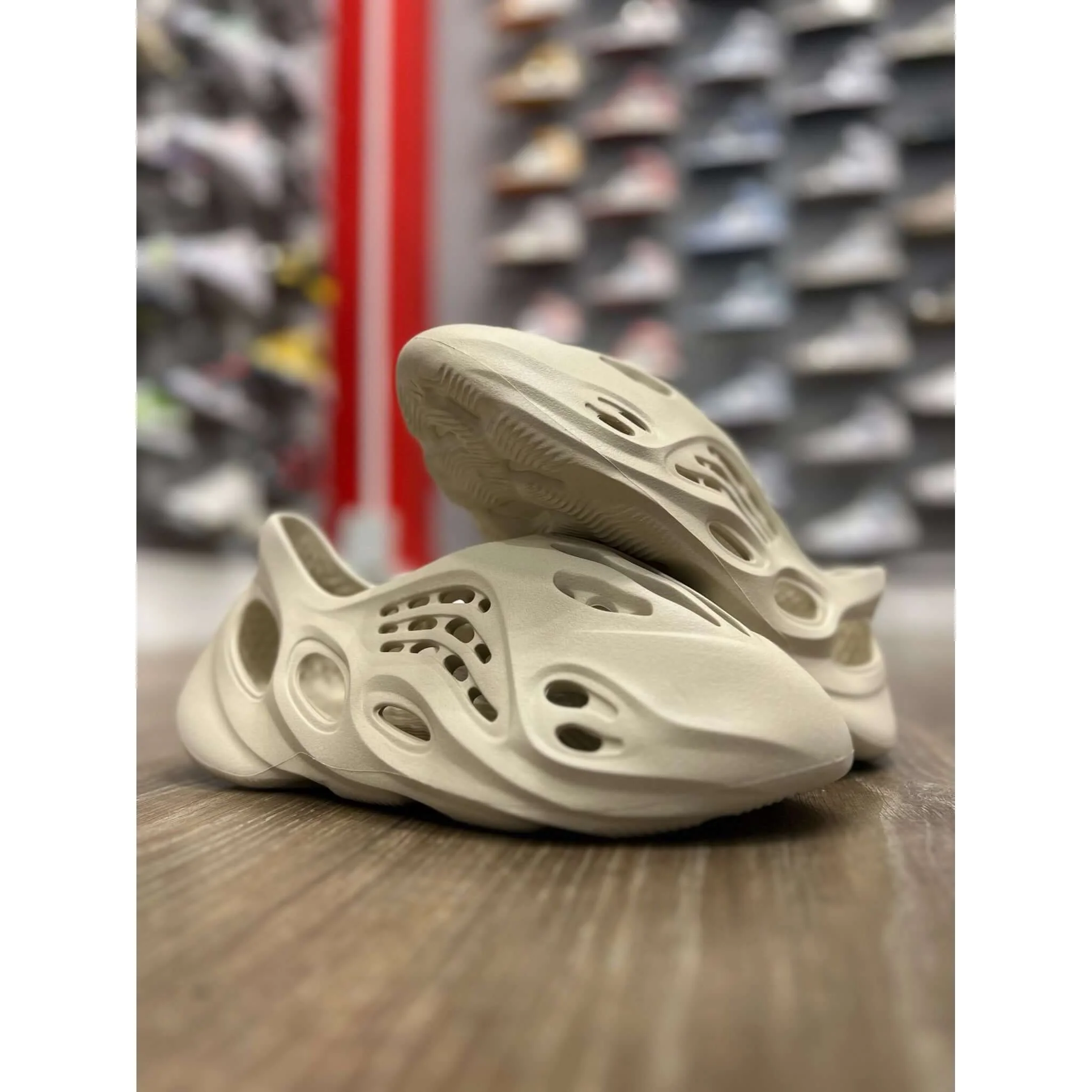 adidas Yeezy Foam RNR Sand - Image 5
