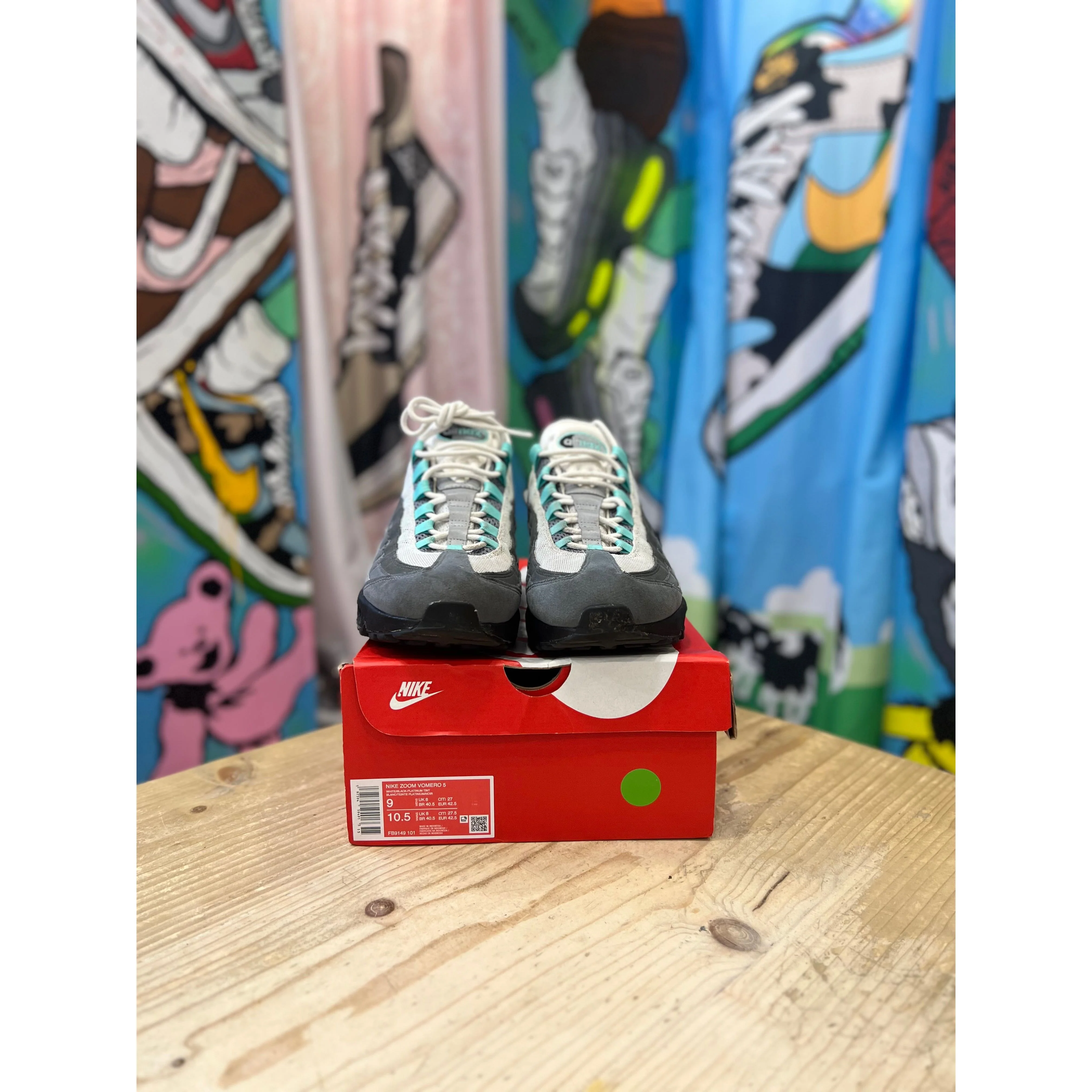 Air Max 95 Hyper Turqouise UK9 - Image 2