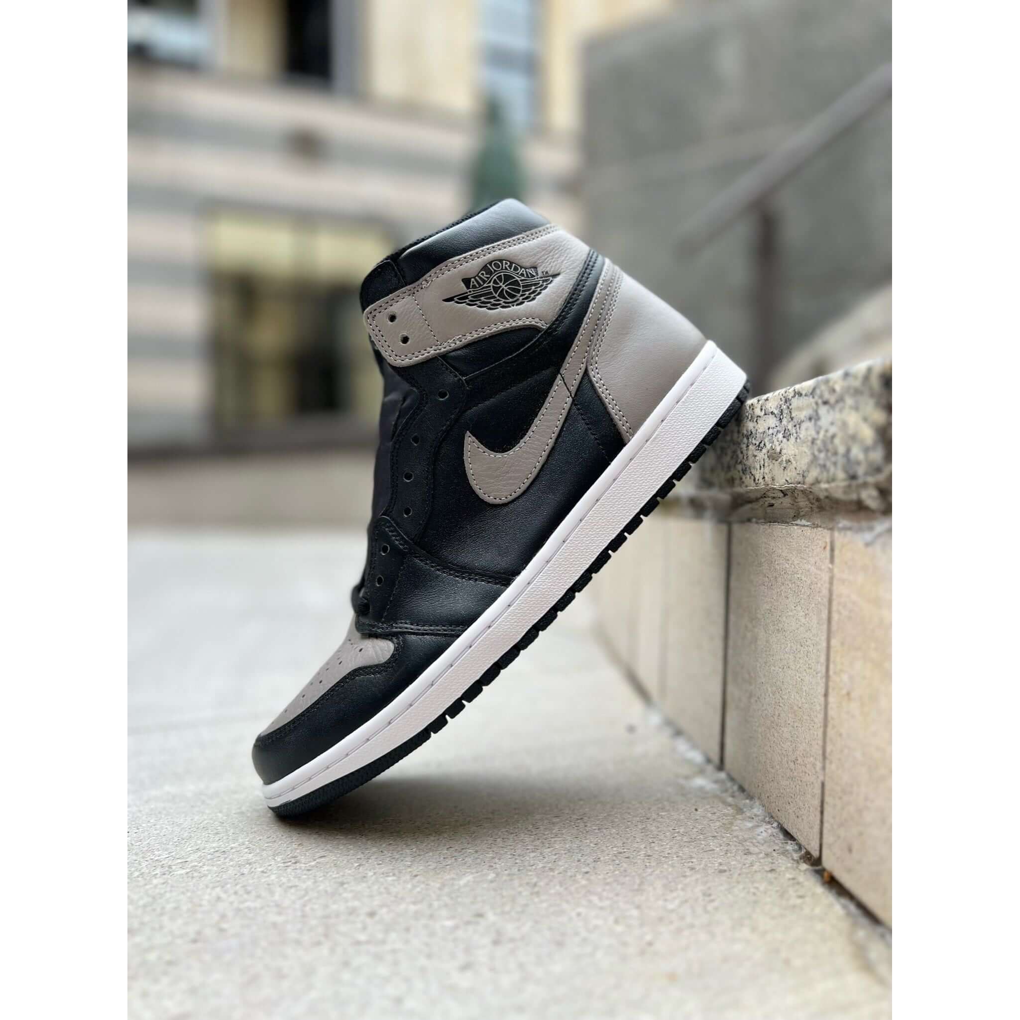 Air Jordan 1 Retro High OG Shadow - Image 5