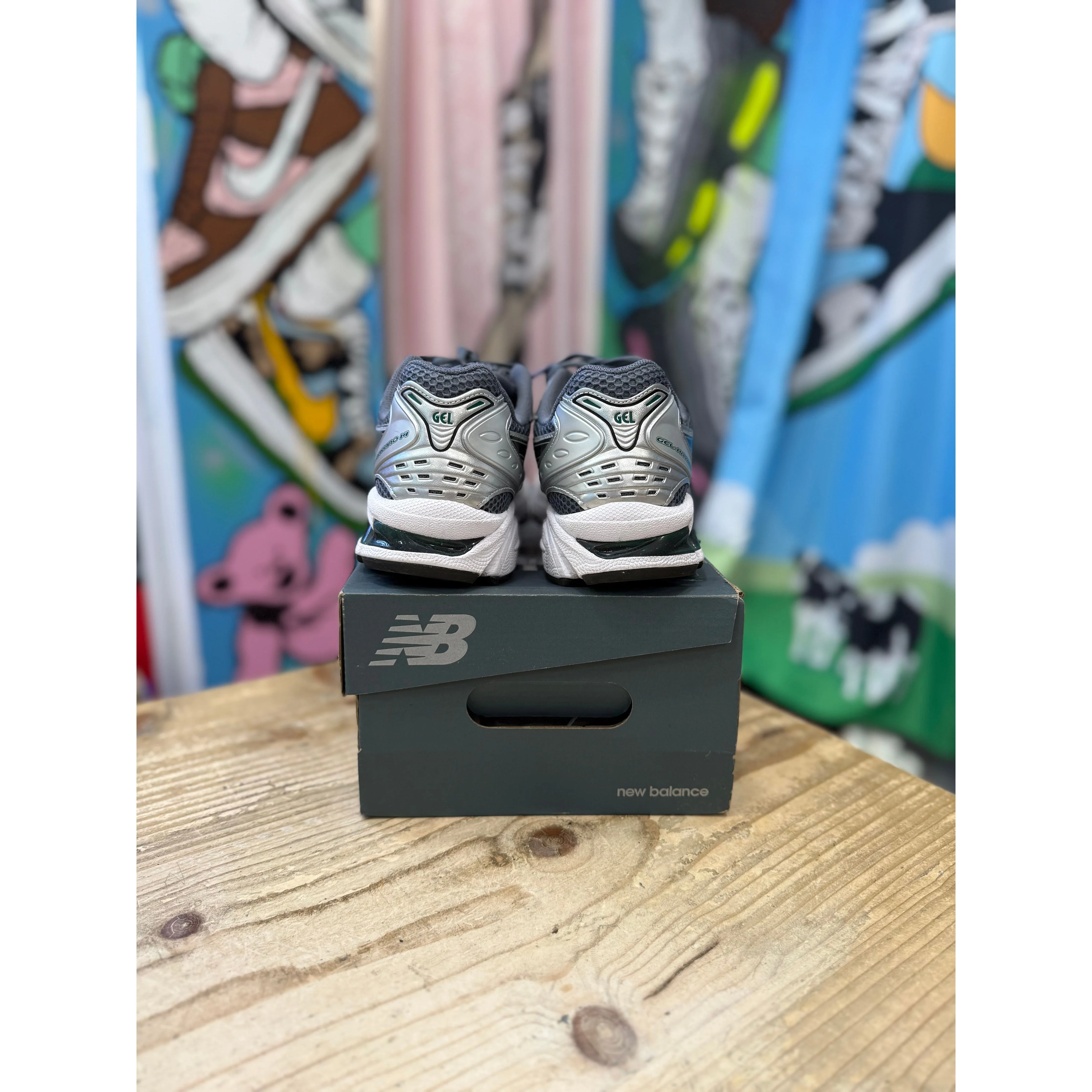 Asics Gel Kayano 14 Jasper Green UK 7 - Image 4