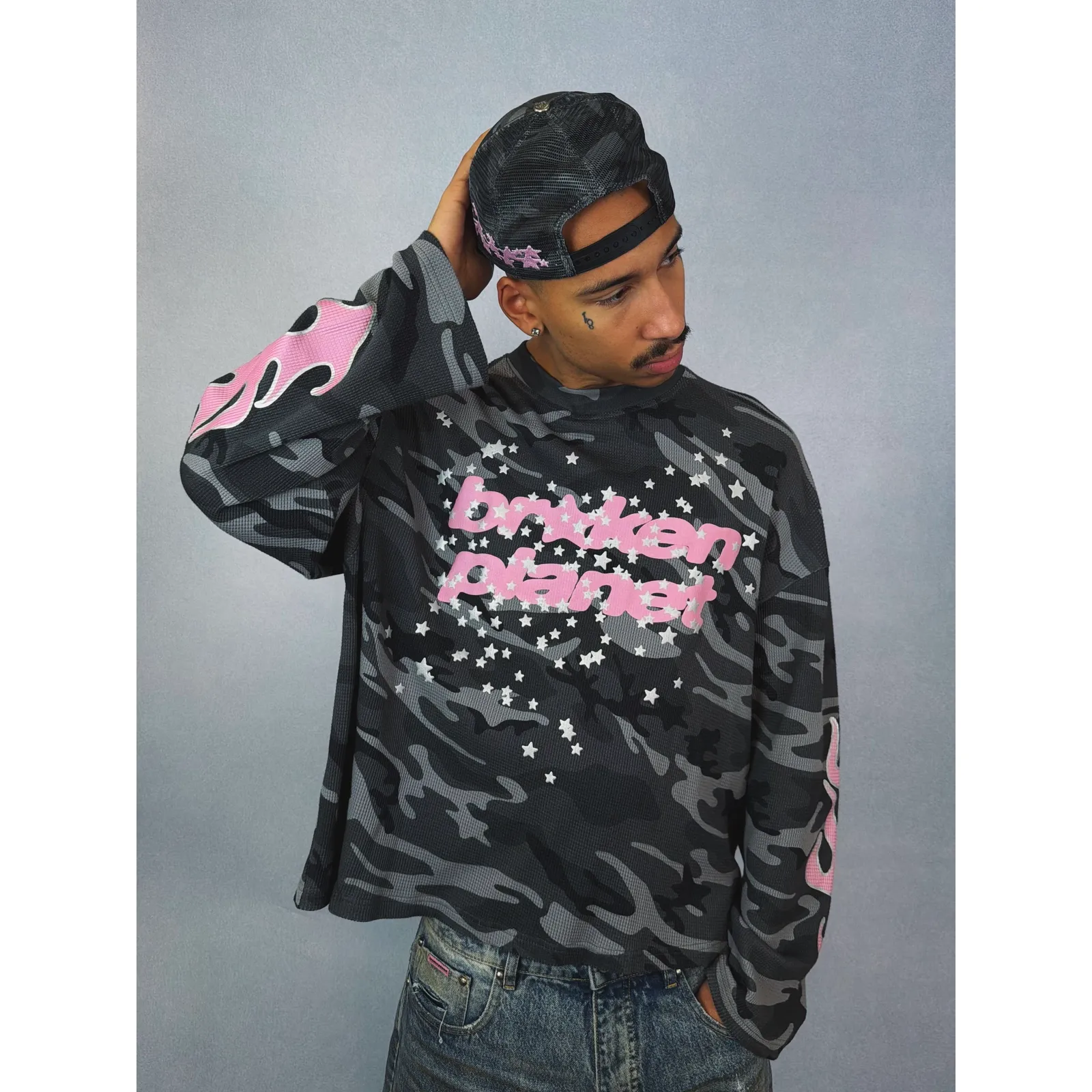 BROKEN PLANET STAR CAMO WAFFLE LONG SLEEVE - Image 4