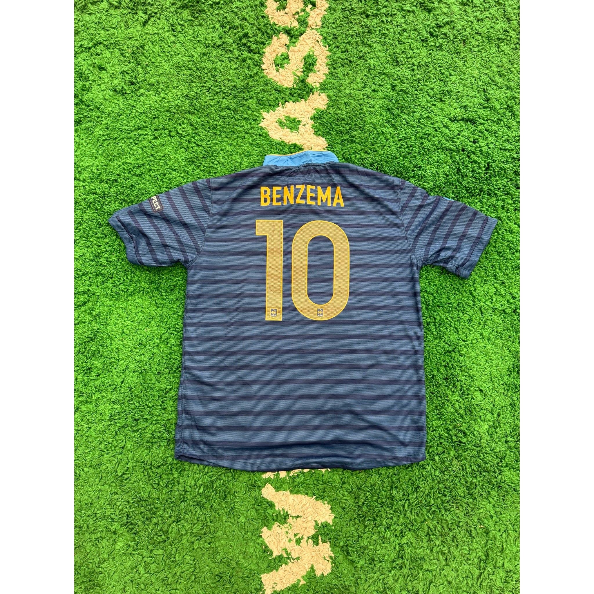 France Home Shirt 2012-2013 #10 BENZEMA XL 8/10 - Image 2