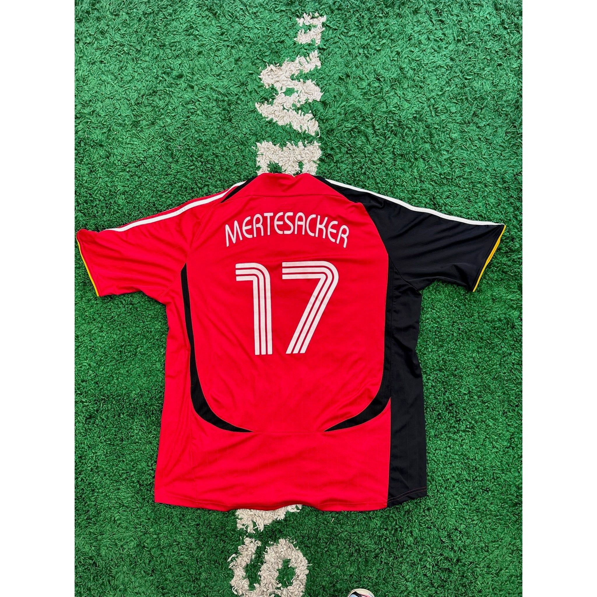 Germany Away Shirt 2006/07 XXL MERTESACKER #17 9/10 - Image 2