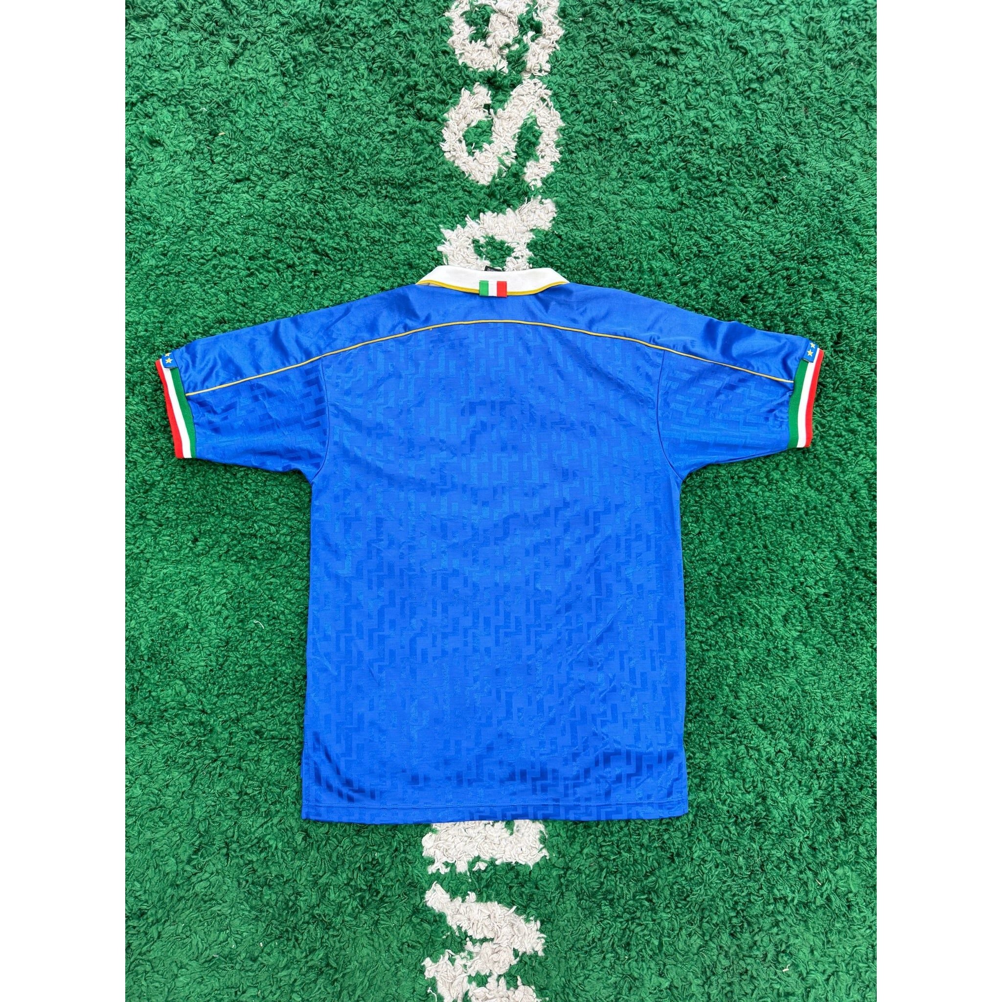 Italy Home Shirt 1994-1996 M 8/10 - Image 2