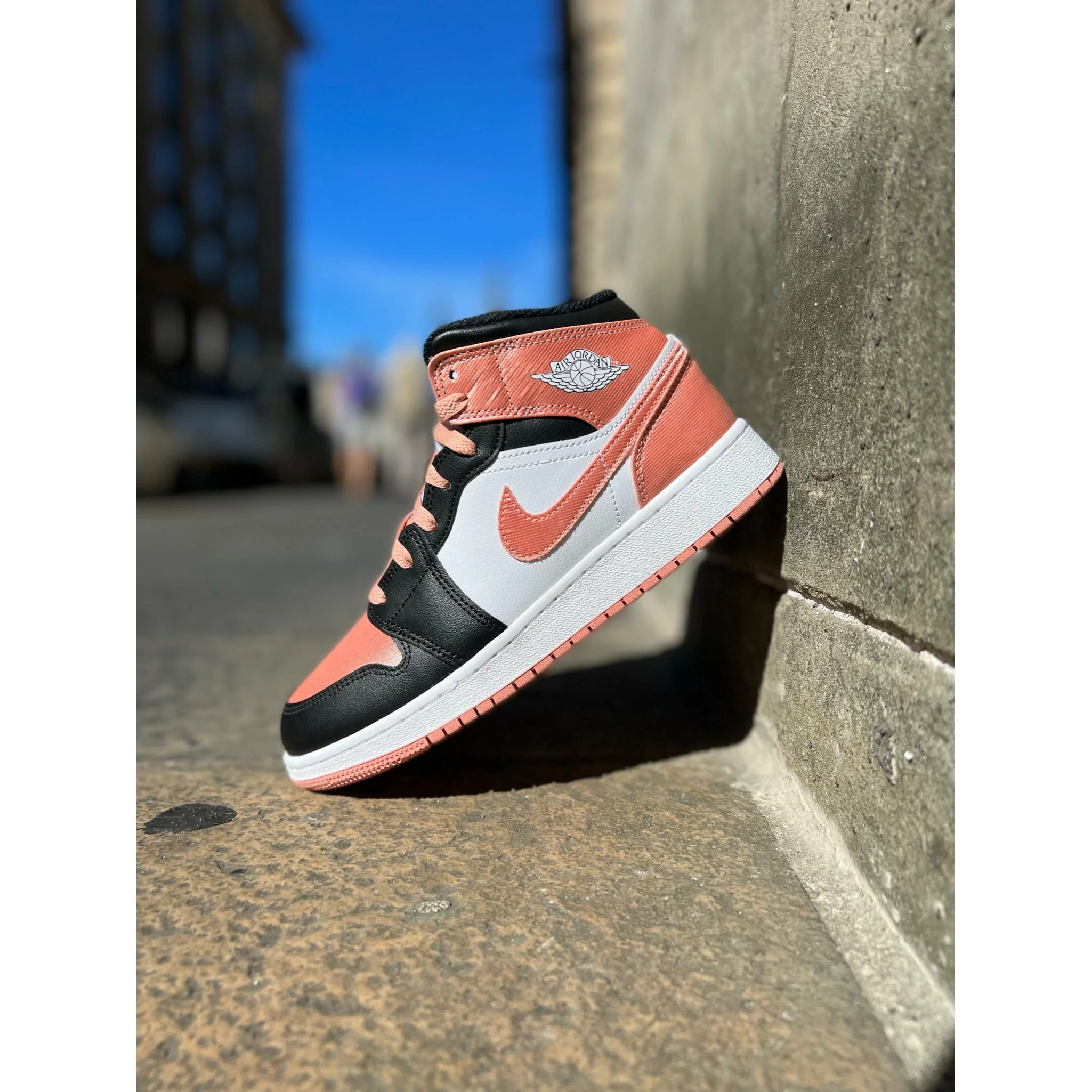 Jordan 1 Mid Madder Root (GS) - Image 5