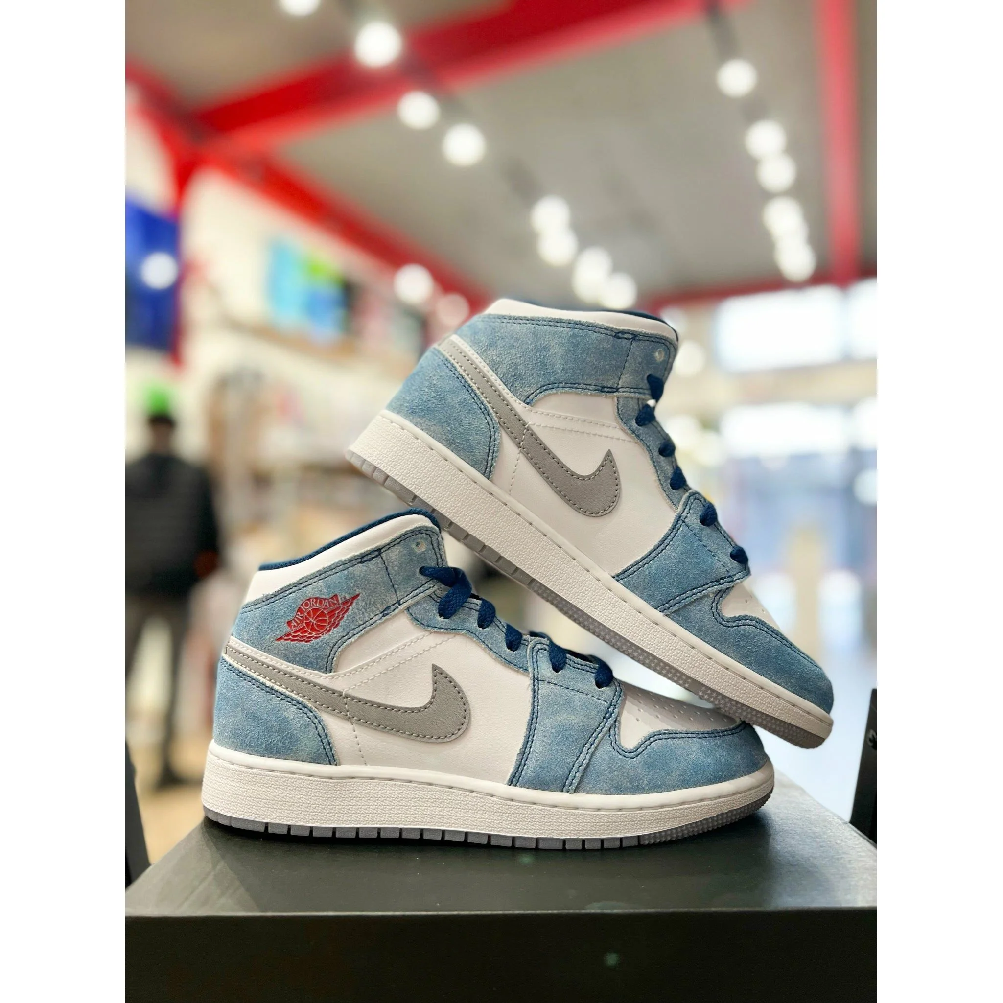 Jordan 1 Mid SE French Blue Light Steel (GS) - Image 5