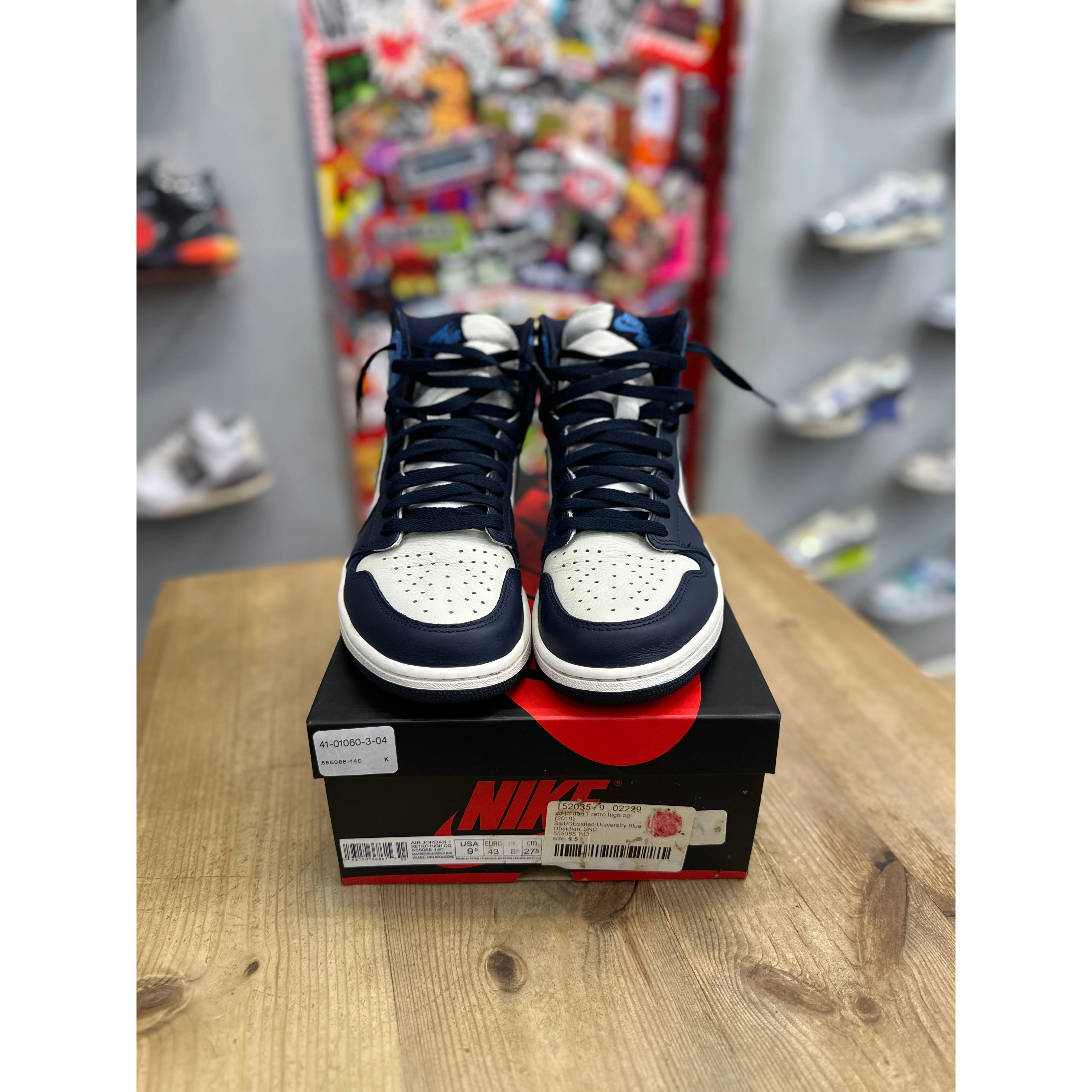 Jordan 1 Retro High Obsidian UK 8.5 - Image 2