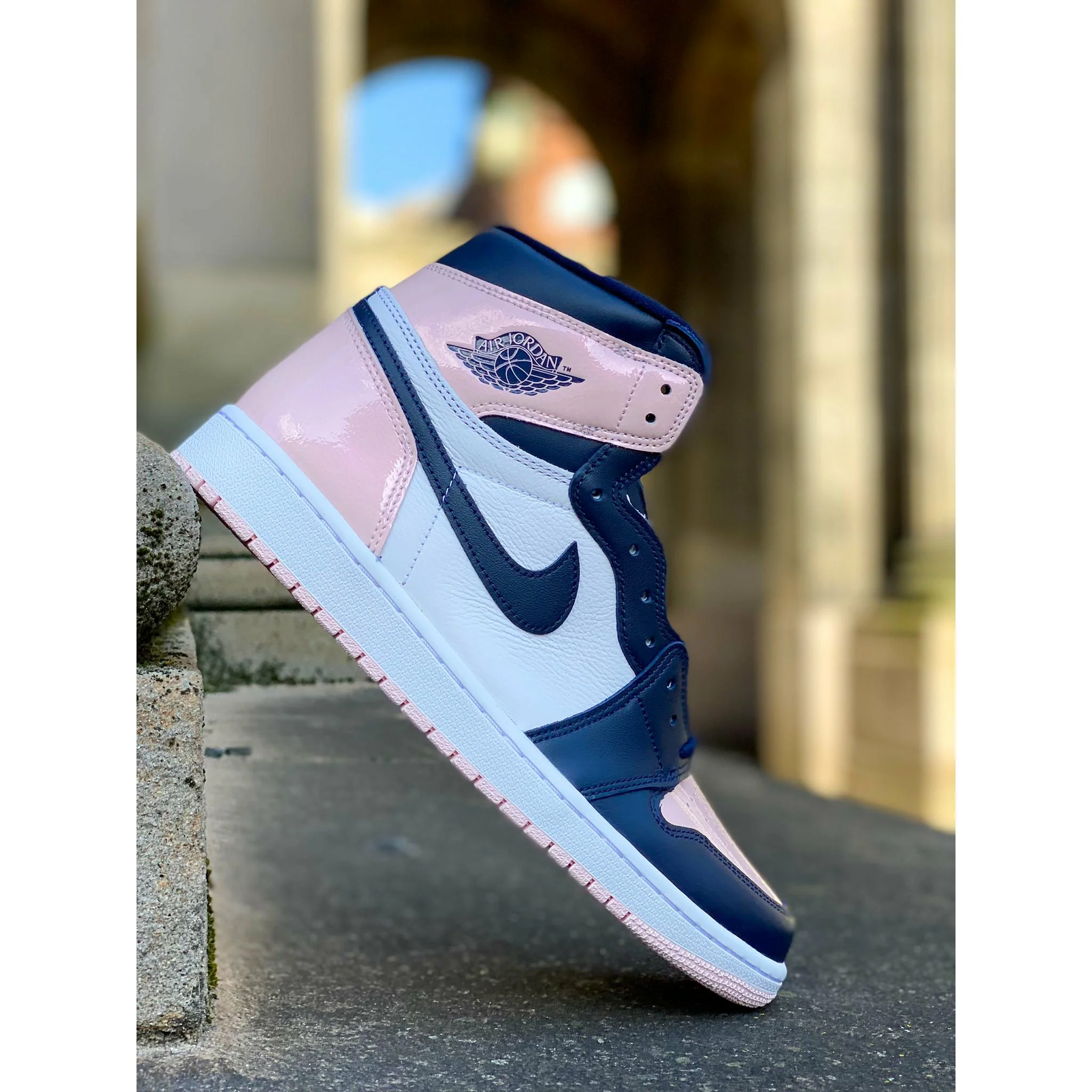 Jordan 1 Retro High OG Atmosphere (W) - Image 6