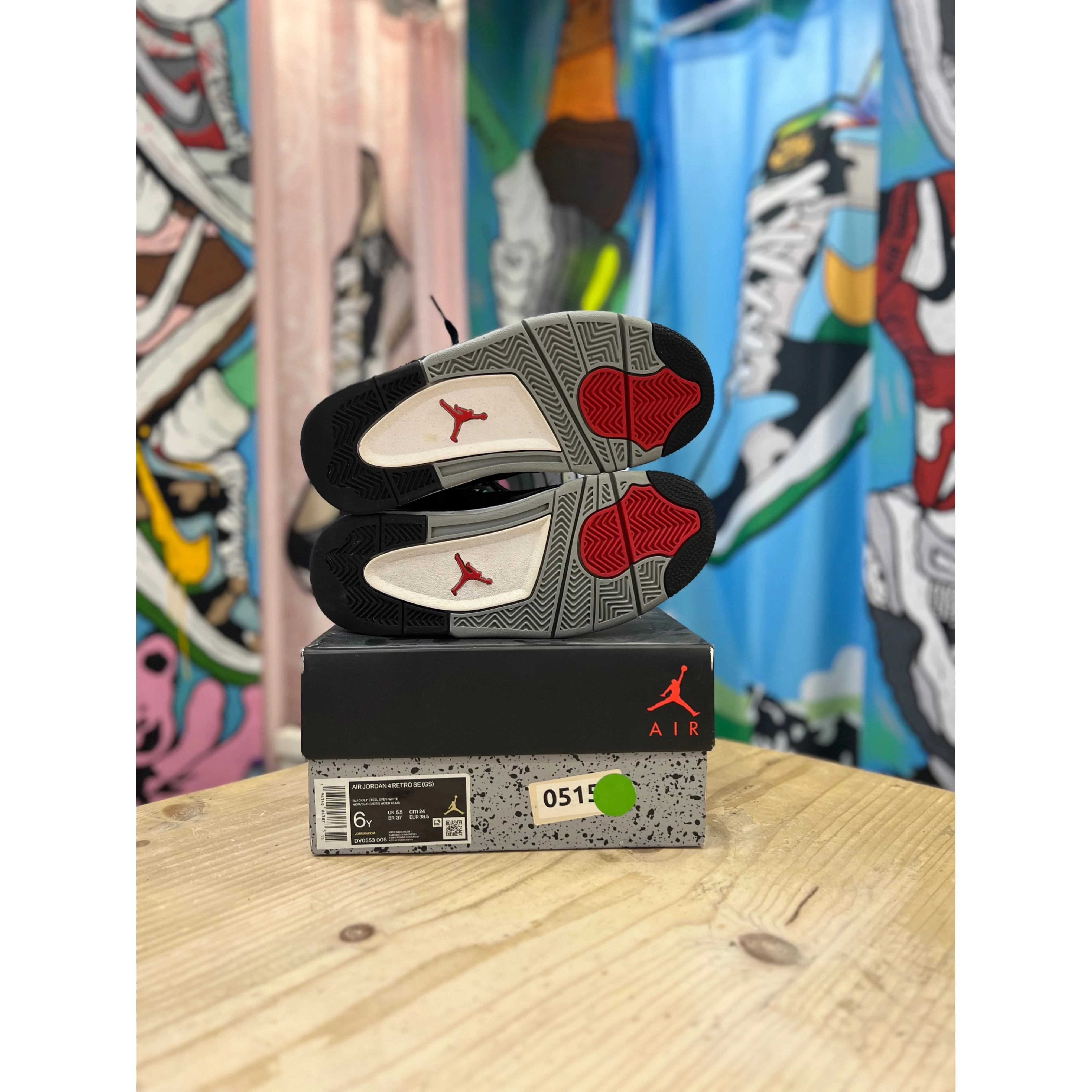 Jordan 4 Black Canvas UK5.5 - Image 3