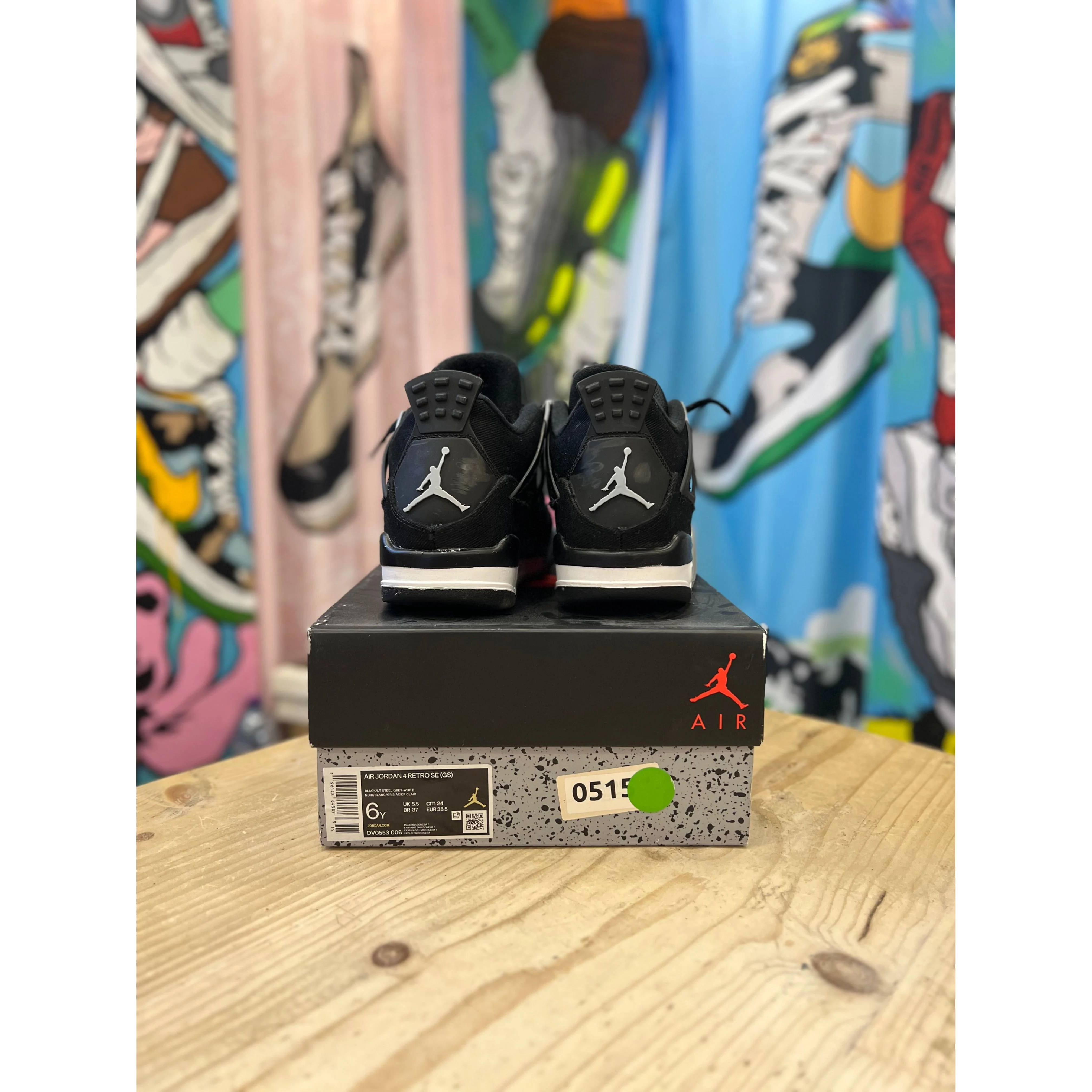 Jordan 4 Black Canvas UK5.5 - Image 4