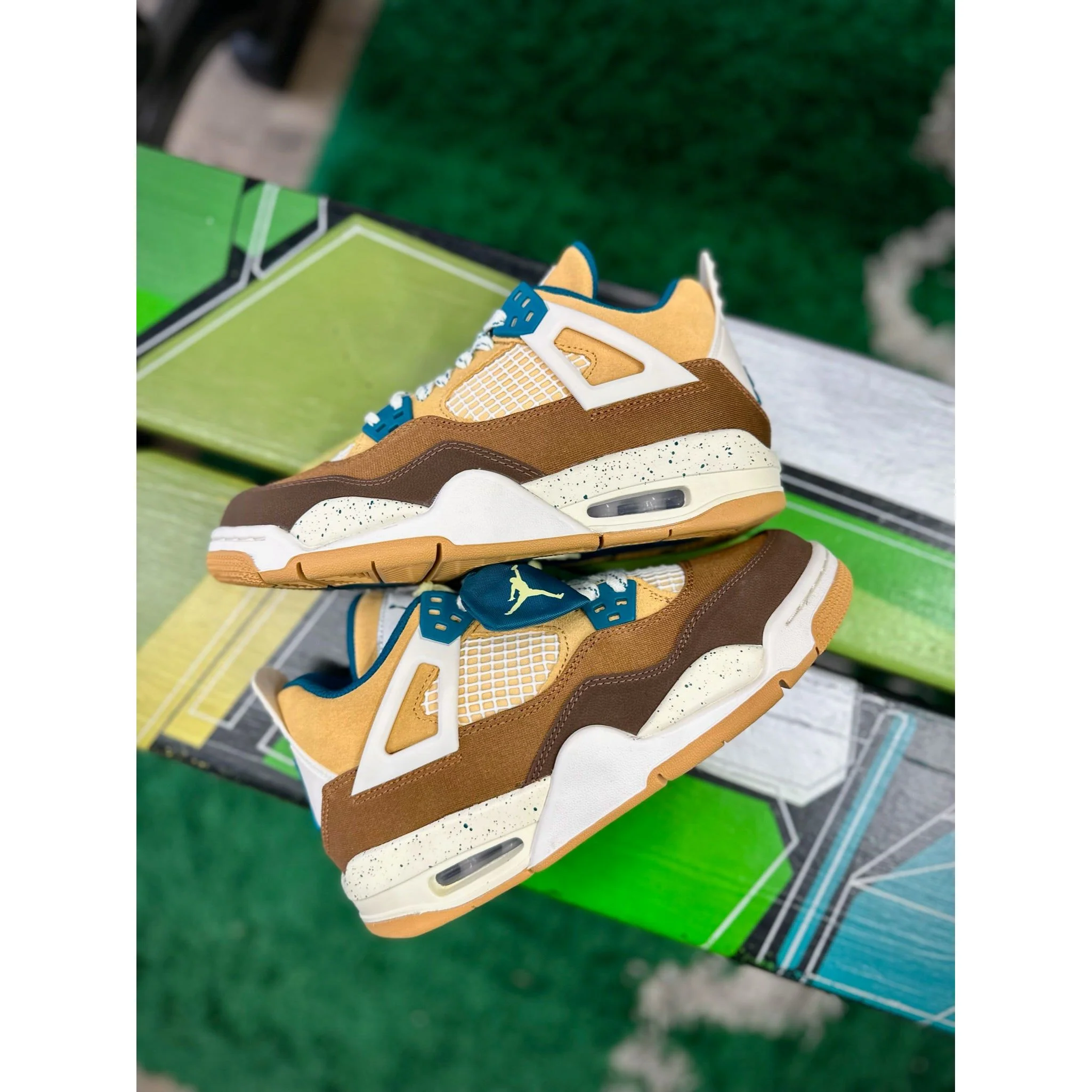 Jordan 4 Retro Cacao Wow (GS) - Image 5