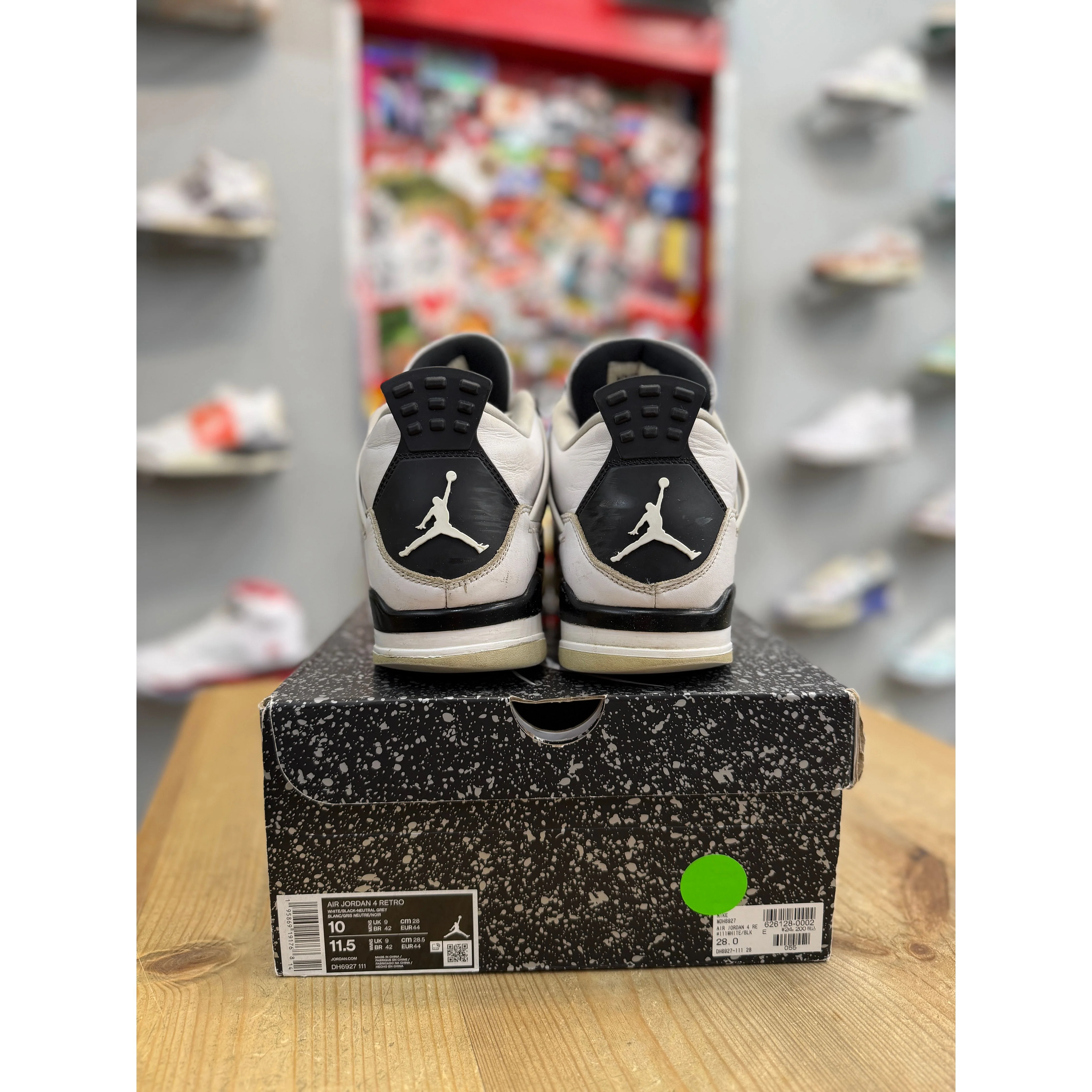 Jordan 4 Retro Military Black UK 9 - Image 3