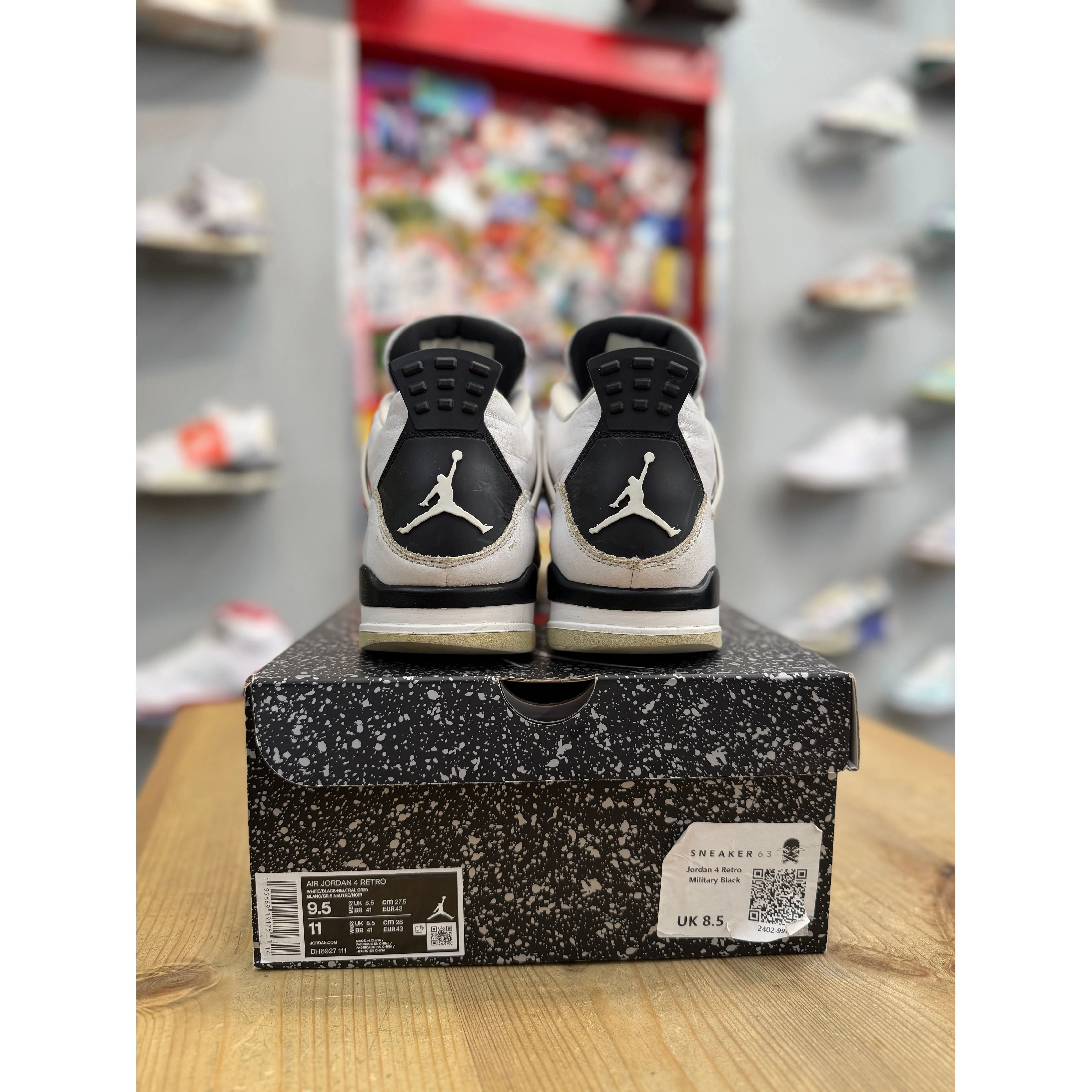 Jordan 4 Retro Military Black UK 8.5 - Image 3