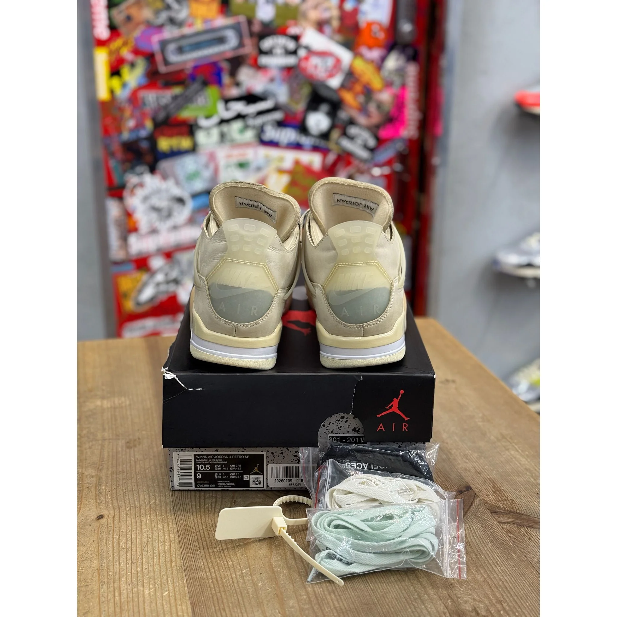 Jordan 4 Retro Off-White Sail UK 8 - Image 3