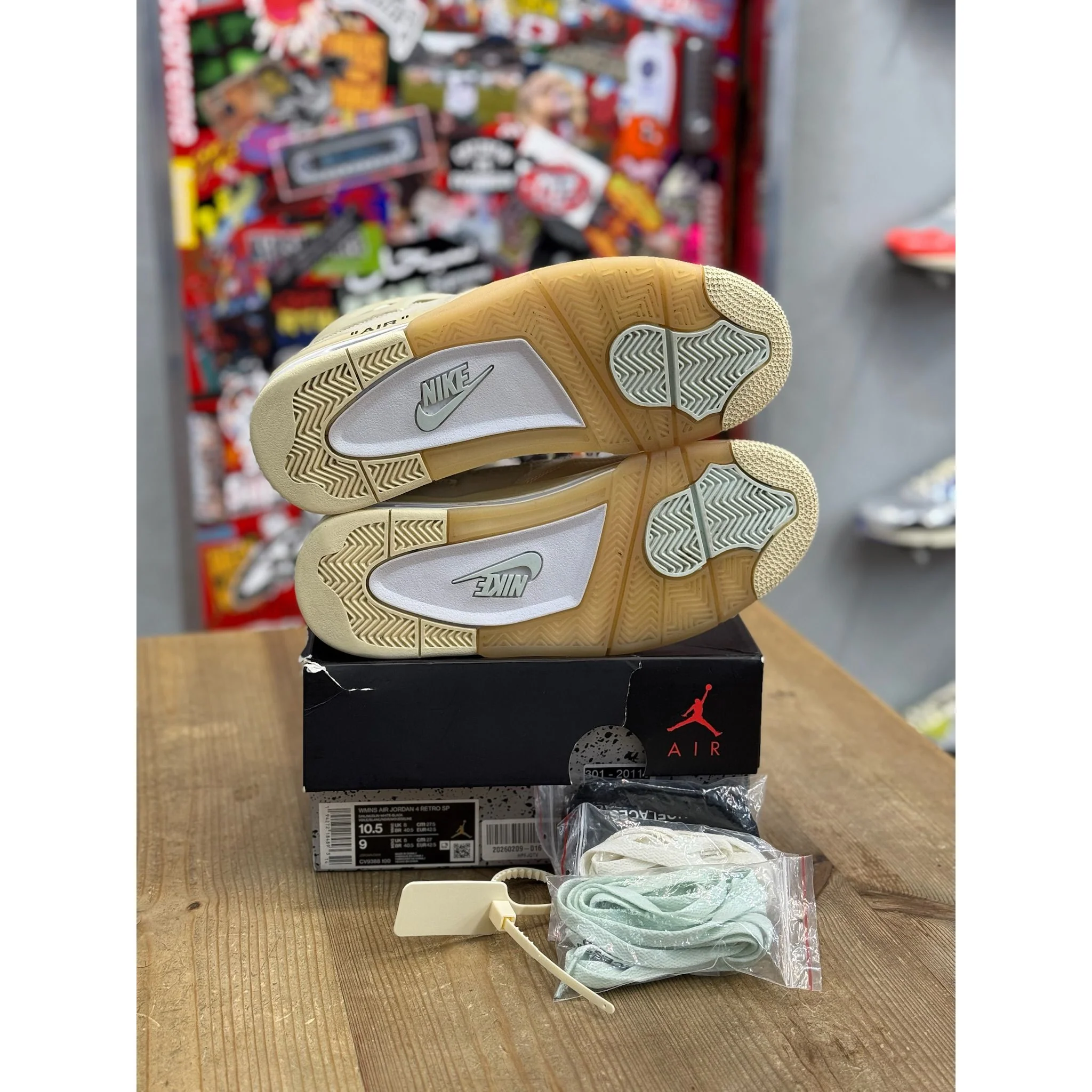 Jordan 4 Retro Off-White Sail UK 8 - Image 4