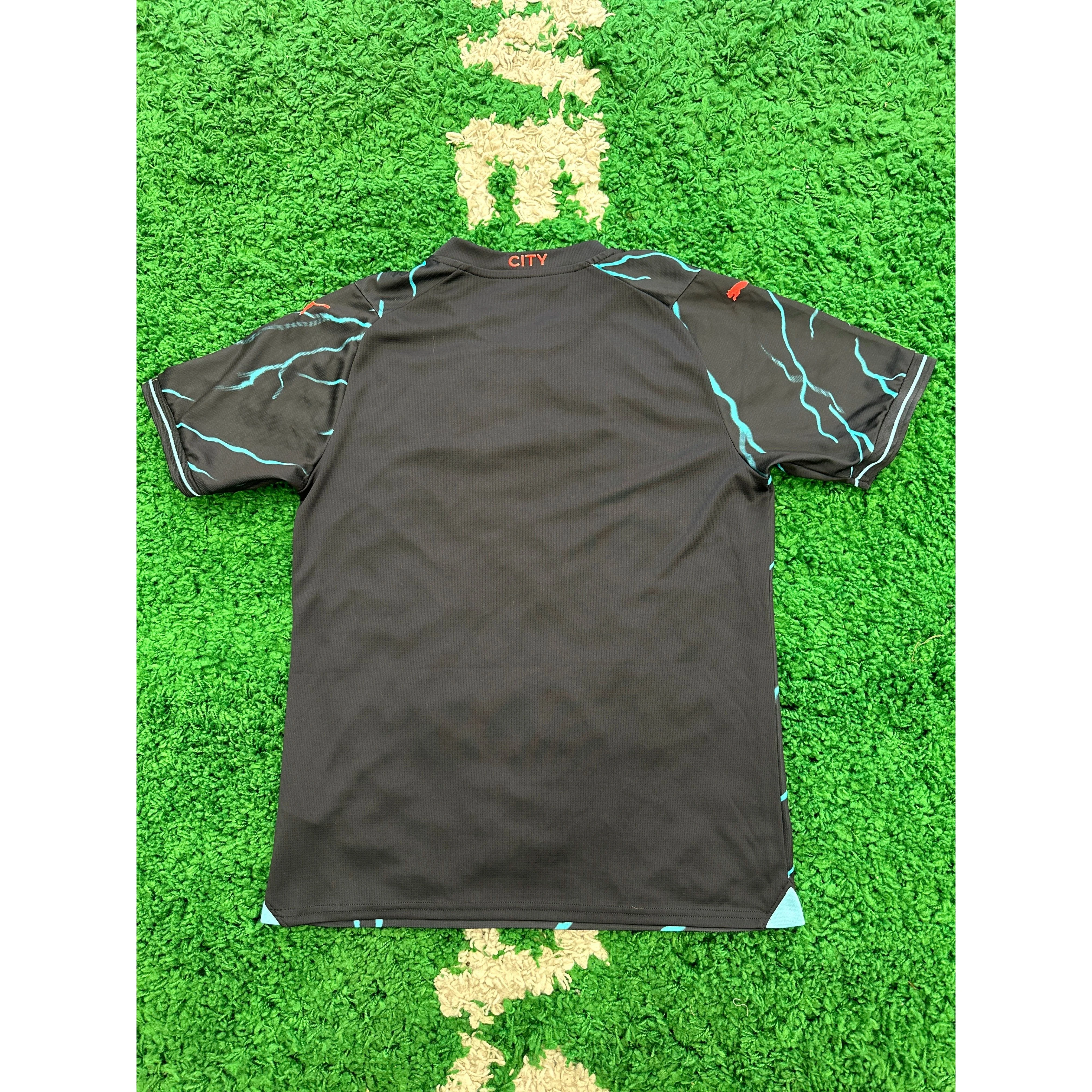 Manchester City 2023/24 Third Shirt M 9/10 - Image 2