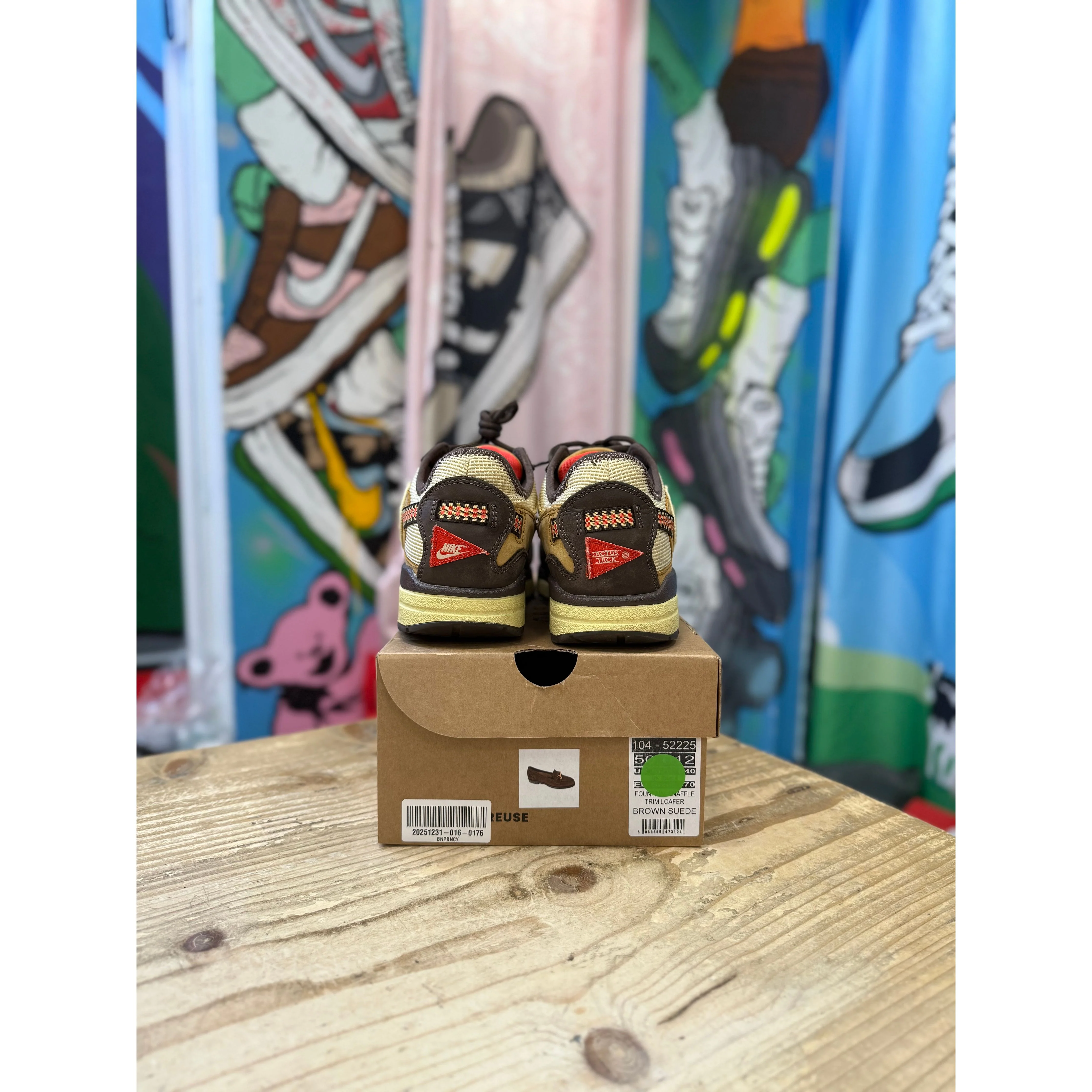 Nike Air Max 1 Travis Scott Barqoue Brown UK 6.5 - Image 4