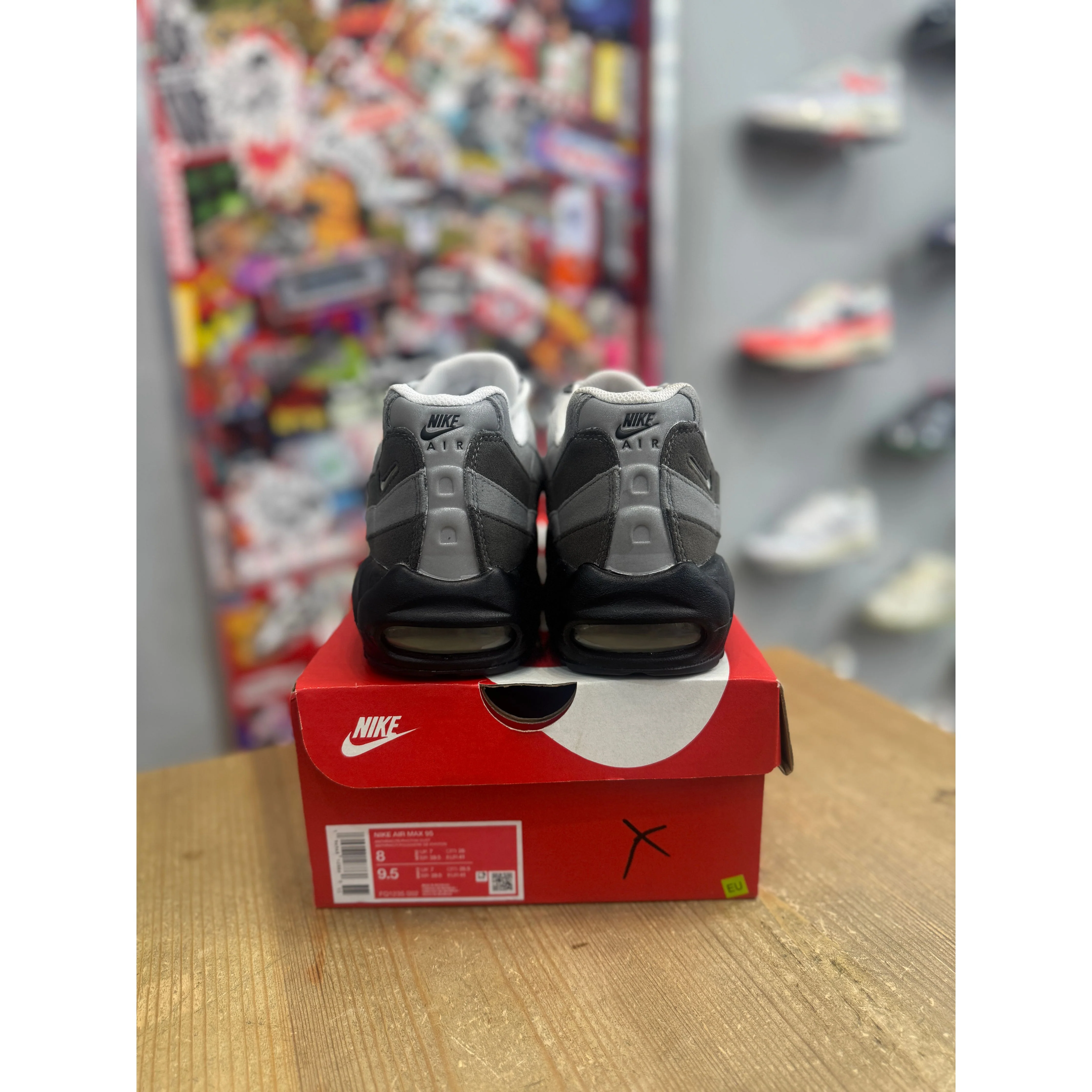 NIKE AIR MAX 95 JEWEL SWOOSH GREY UK7 - Image 4