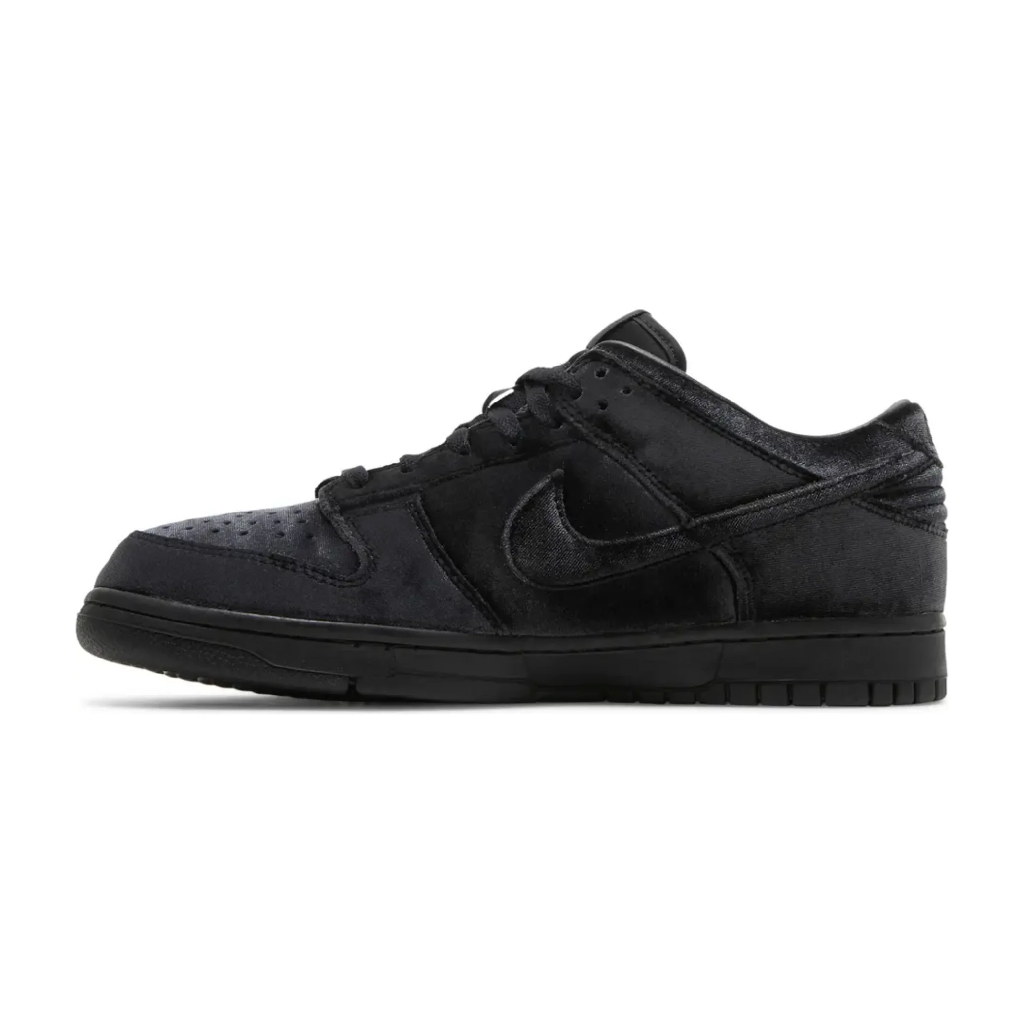 Nike Dunk Low Dover Street Market Triple Black Velvet - Image 2