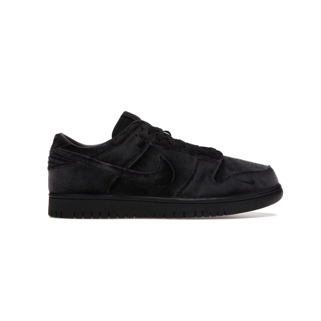 Nike Dunk Low Dover Street Market Triple Black Velvet - Image 5