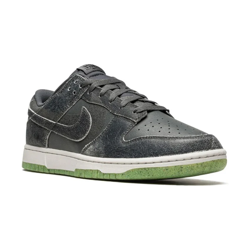 Nike Dunk Low Halloween (2022) (PS) - Image 2
