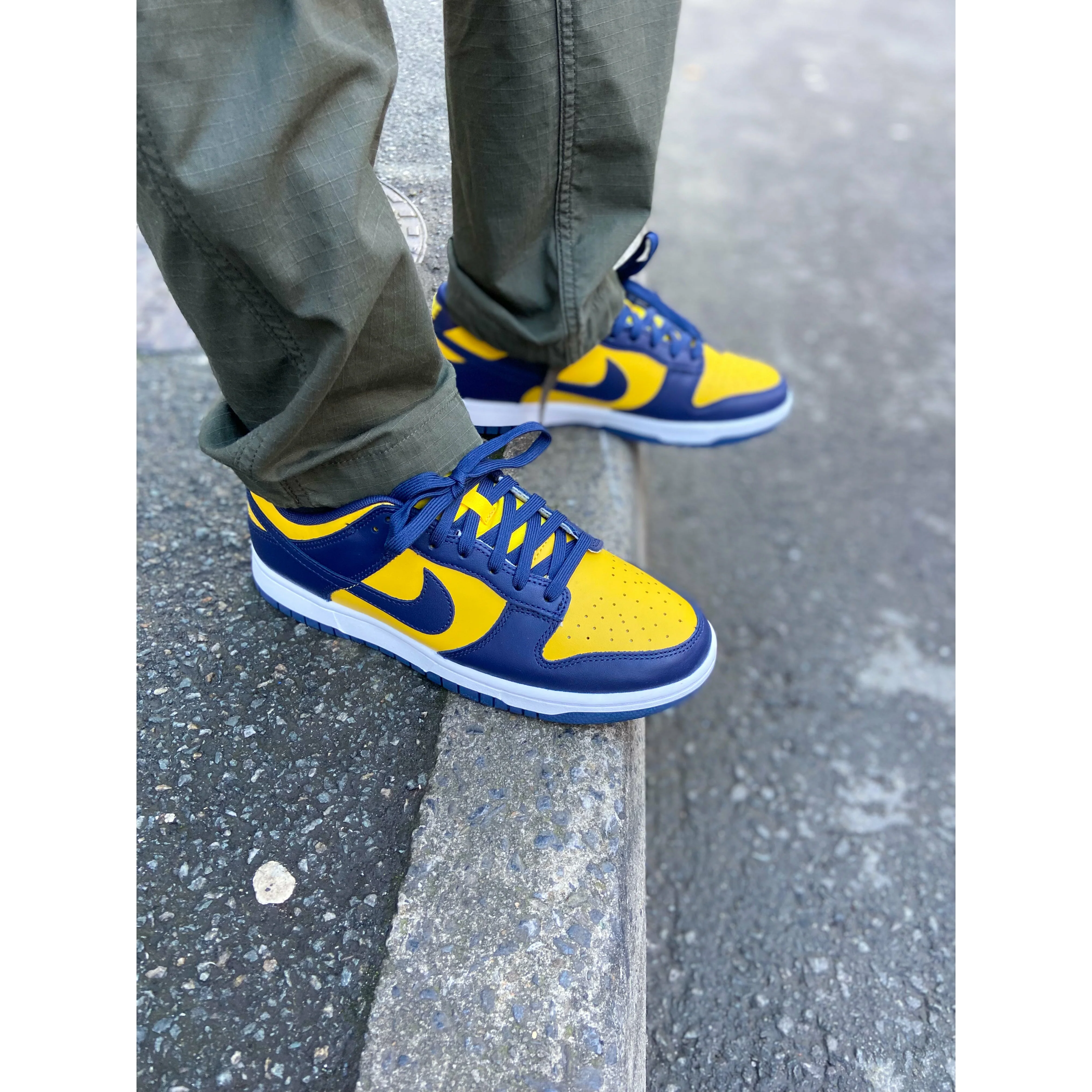 Nike Dunk Low Michigan (2021/2023) (GS) - Image 3