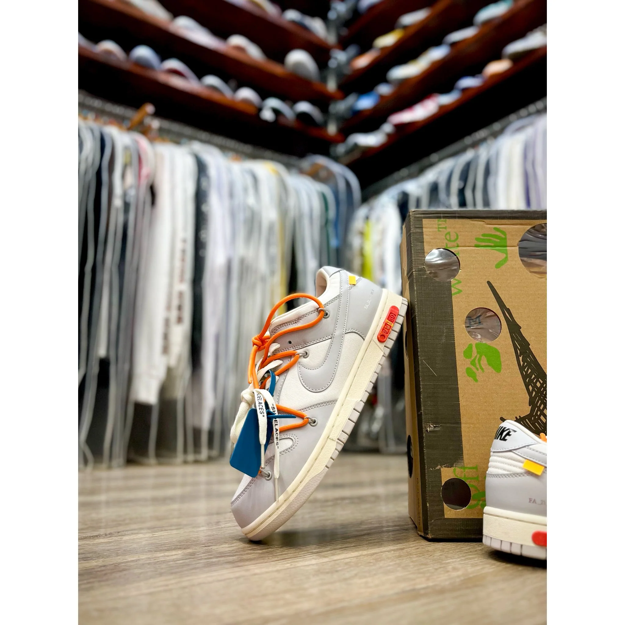 Nike Dunk Low Off-White Lot 44 - Image 2