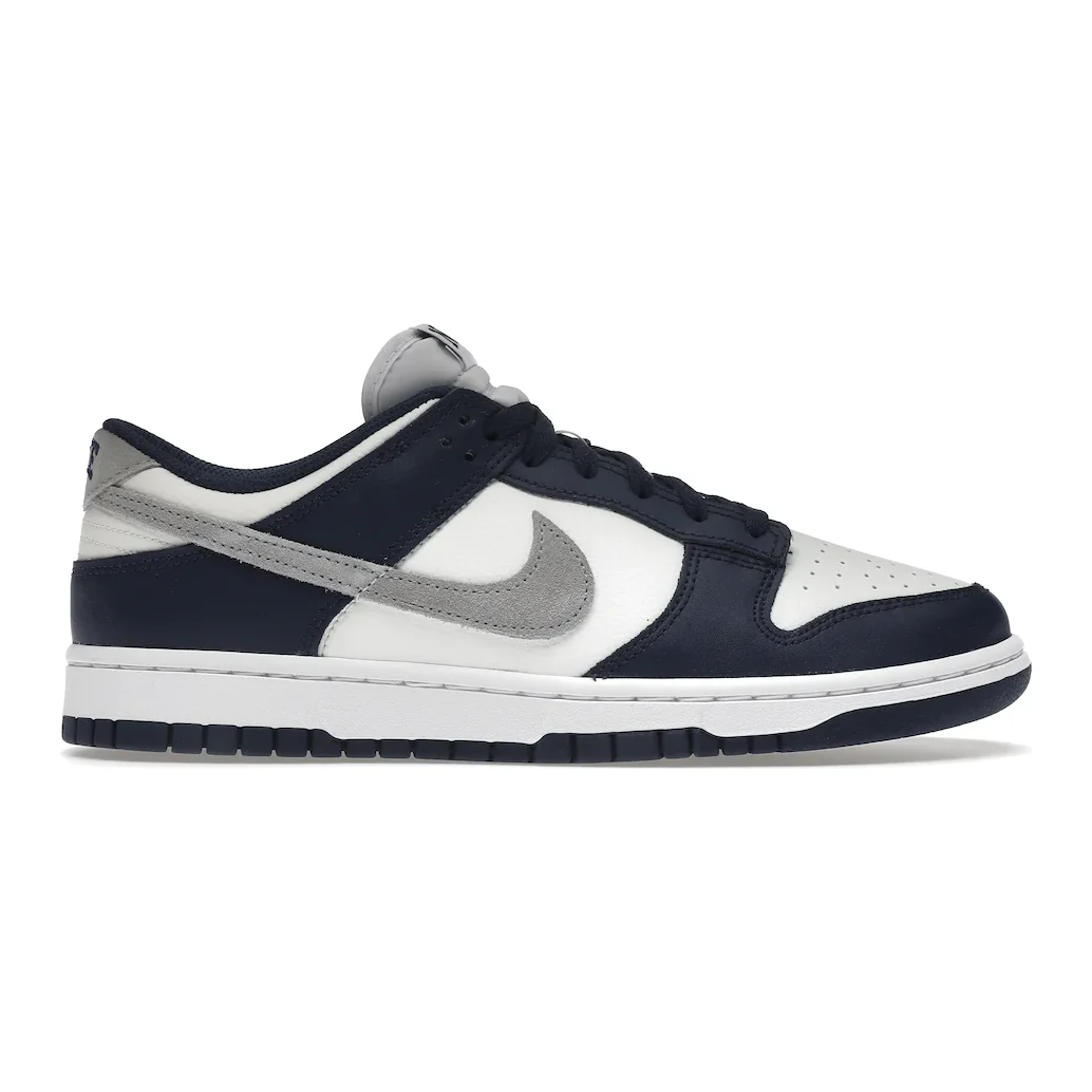 Nike Dunk Low Summit White Midnight Navy - Image 5