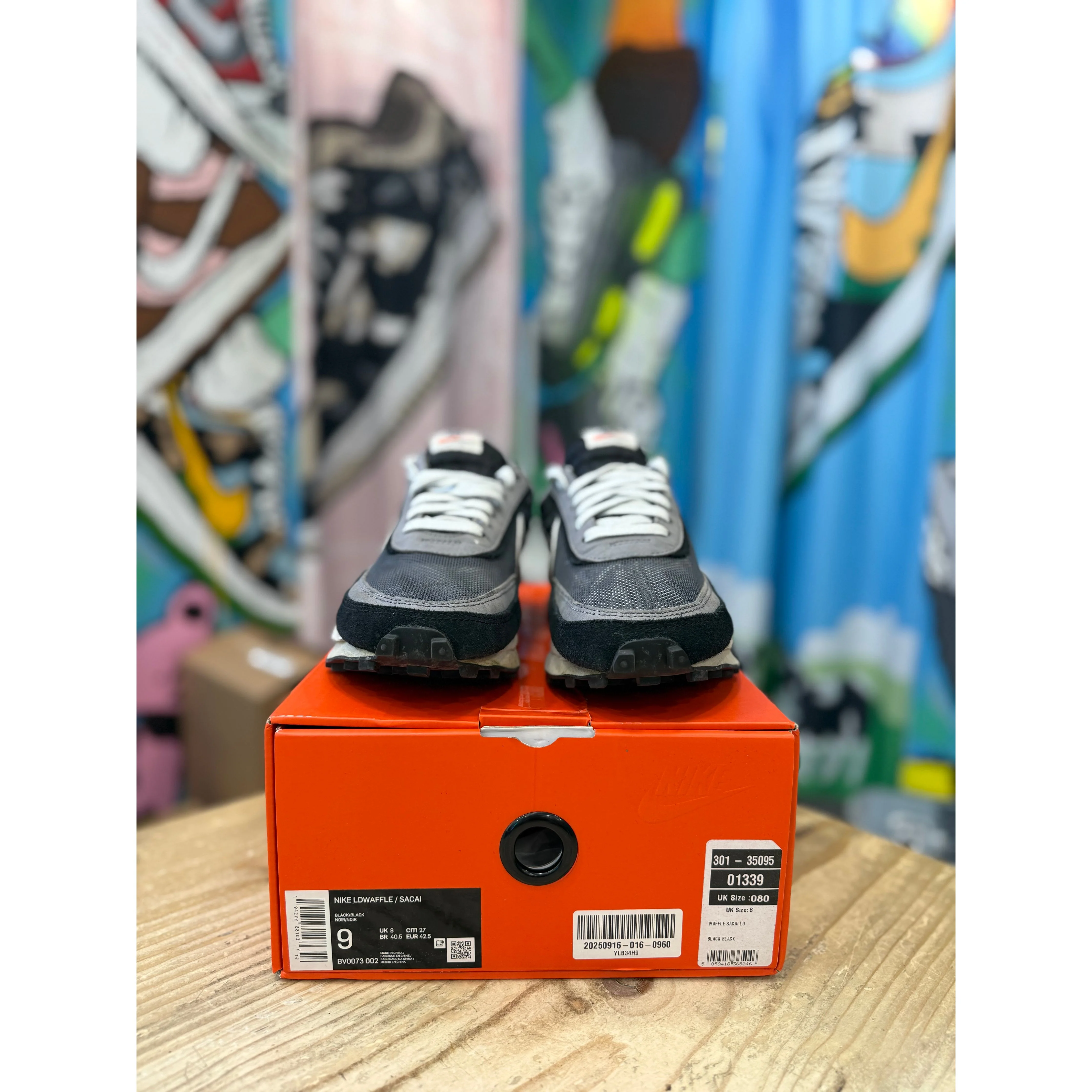 Nike LD Waffle Sacai Black UK 8 - Image 2