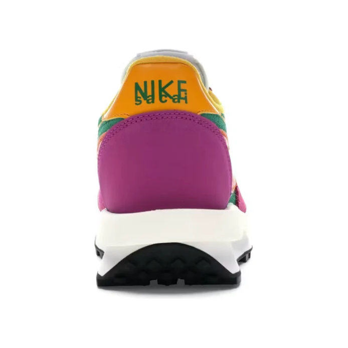 Nike LD Waffle sacai Pine Green - Image 3