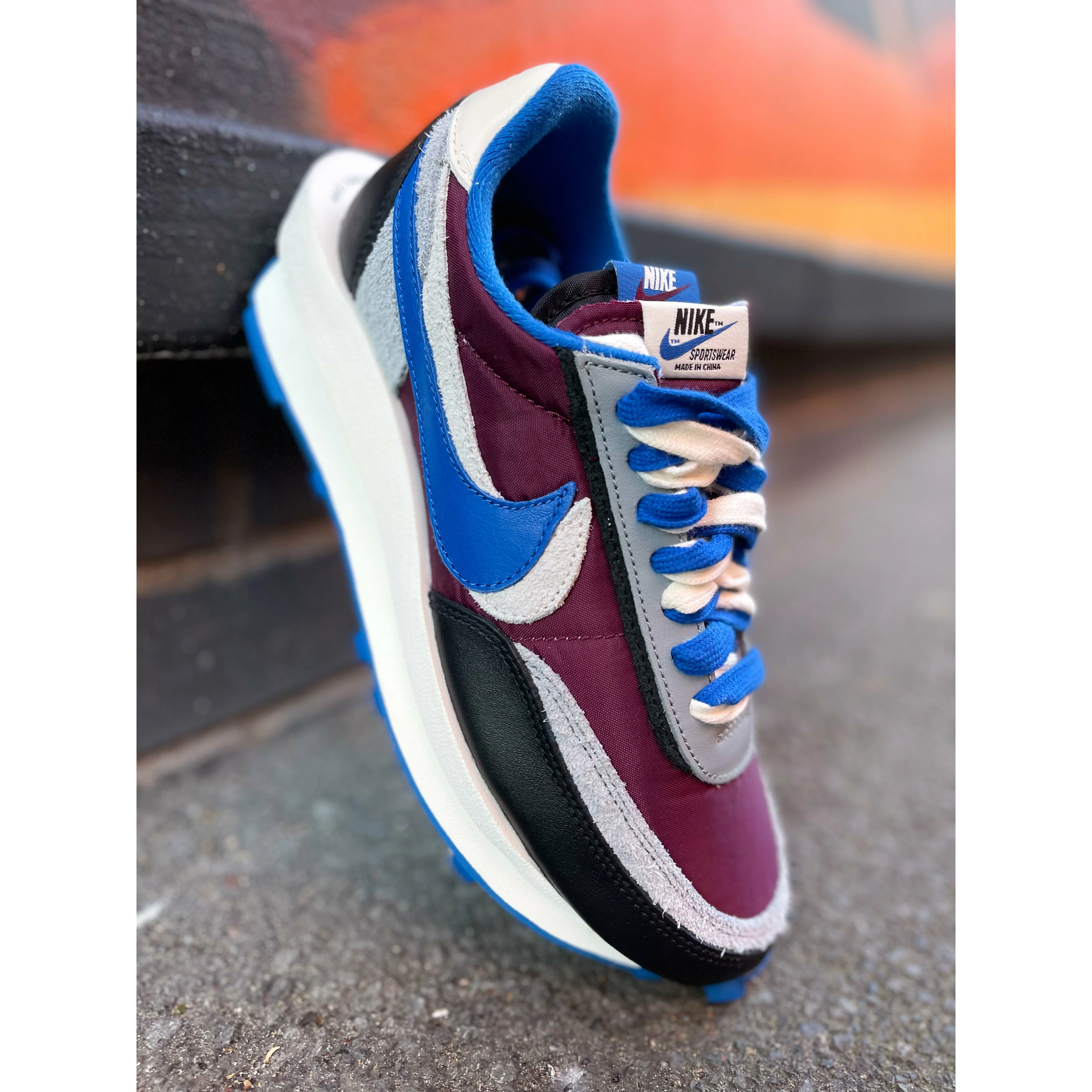 Nike LDWaffle Sacai Undercover Night Maroon Team Royal - Image 3