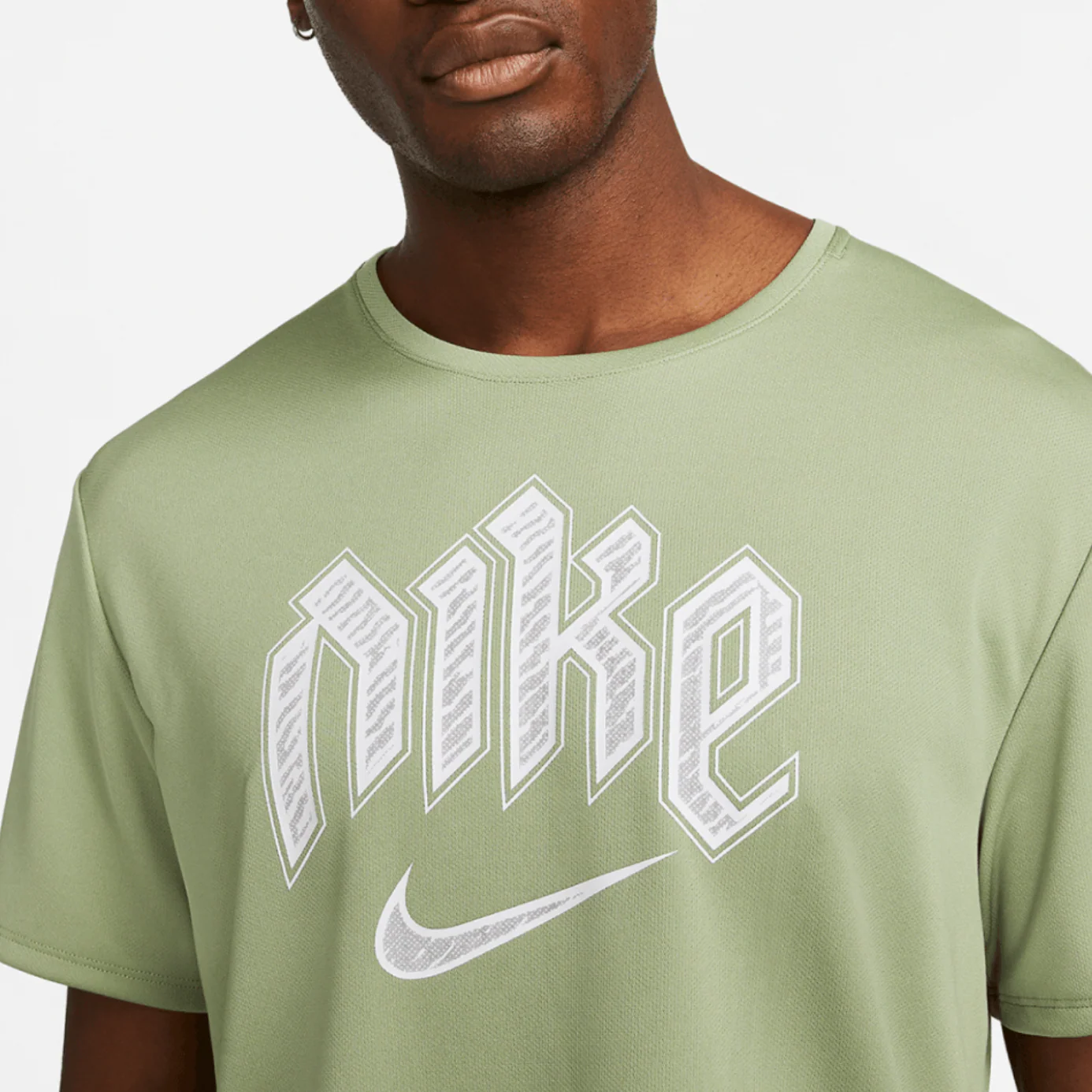 Nike Run Division Challenger Miler T-Shirt 'Oil Green' - Image 3