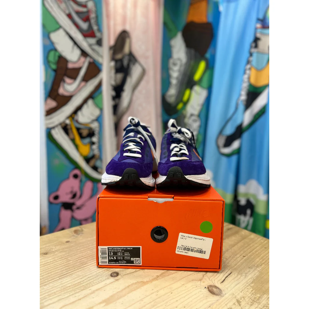 Nike Sacai Vaporwaffle Dark Iris UK12 - Image 2