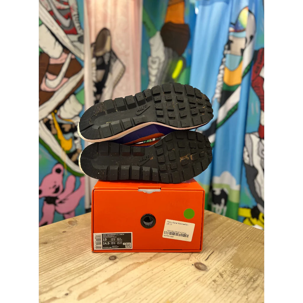 Nike Sacai Vaporwaffle Dark Iris UK12 - Image 3