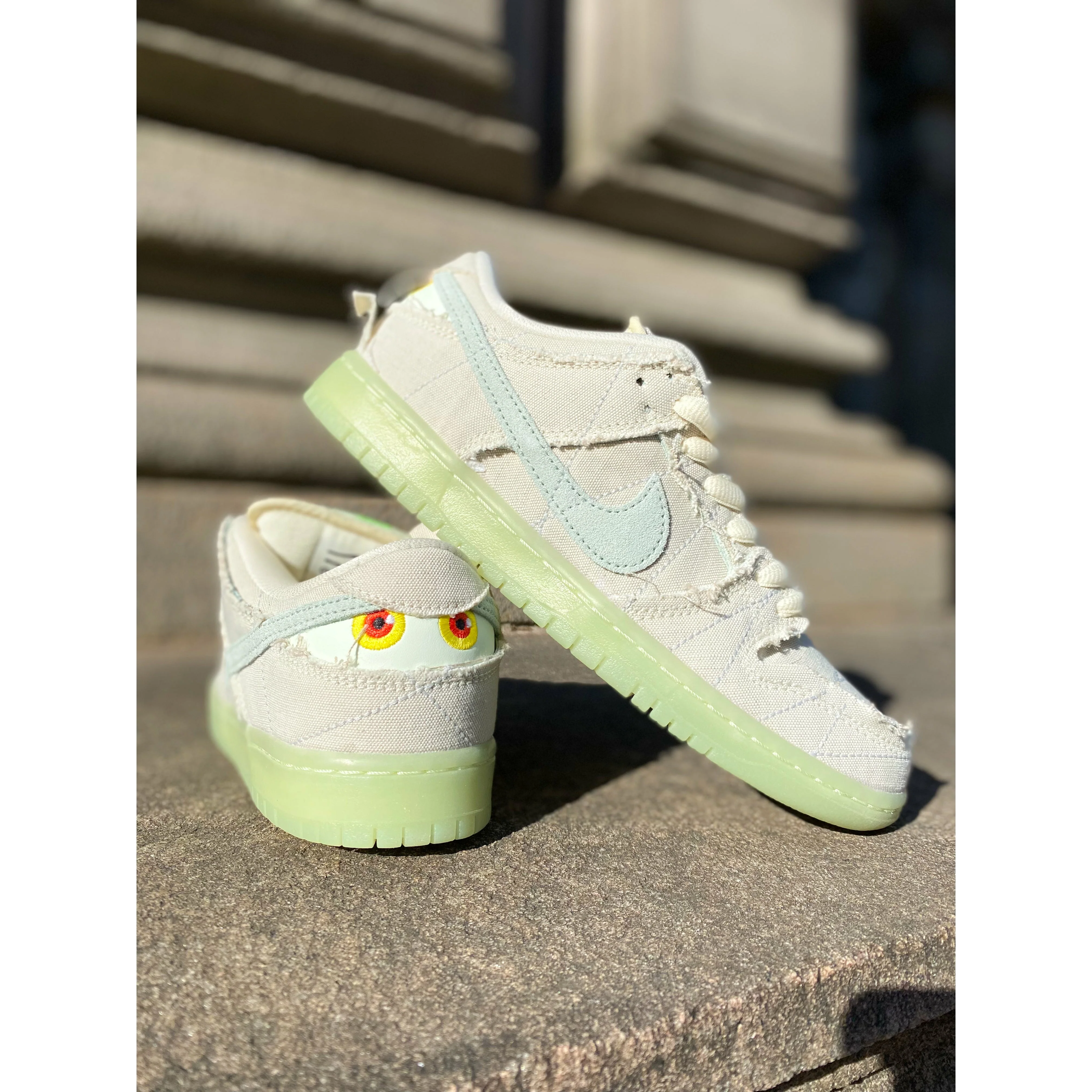 Nike SB Dunk Low Mummy - Image 4
