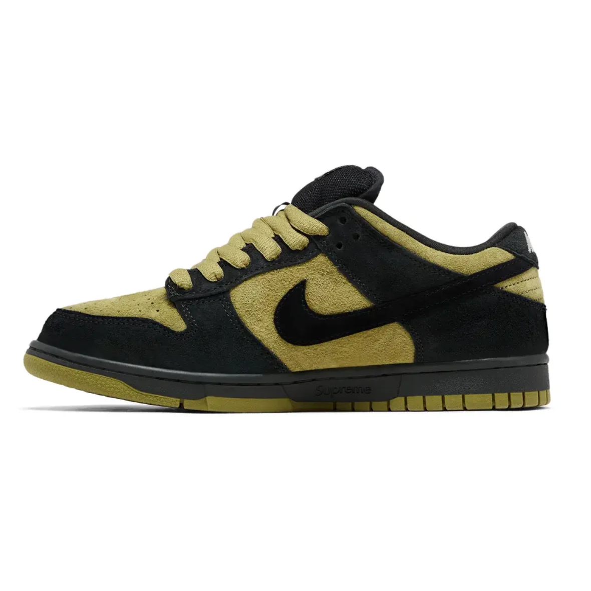 Nike SB Dunk Low Supreme 94 Camper Green - Image 3