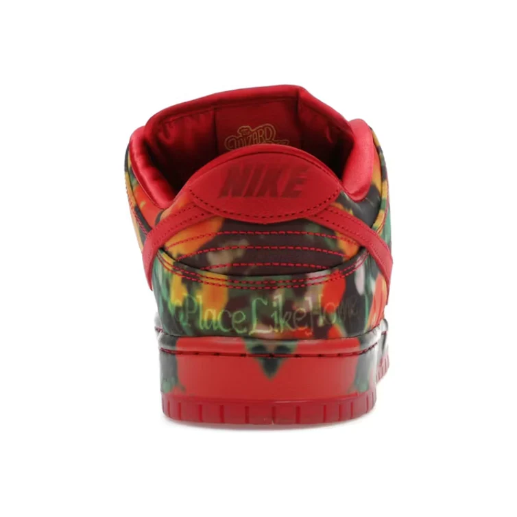 Nike SB Dunk Low The Wizard of Oz Poppy Field - Image 3