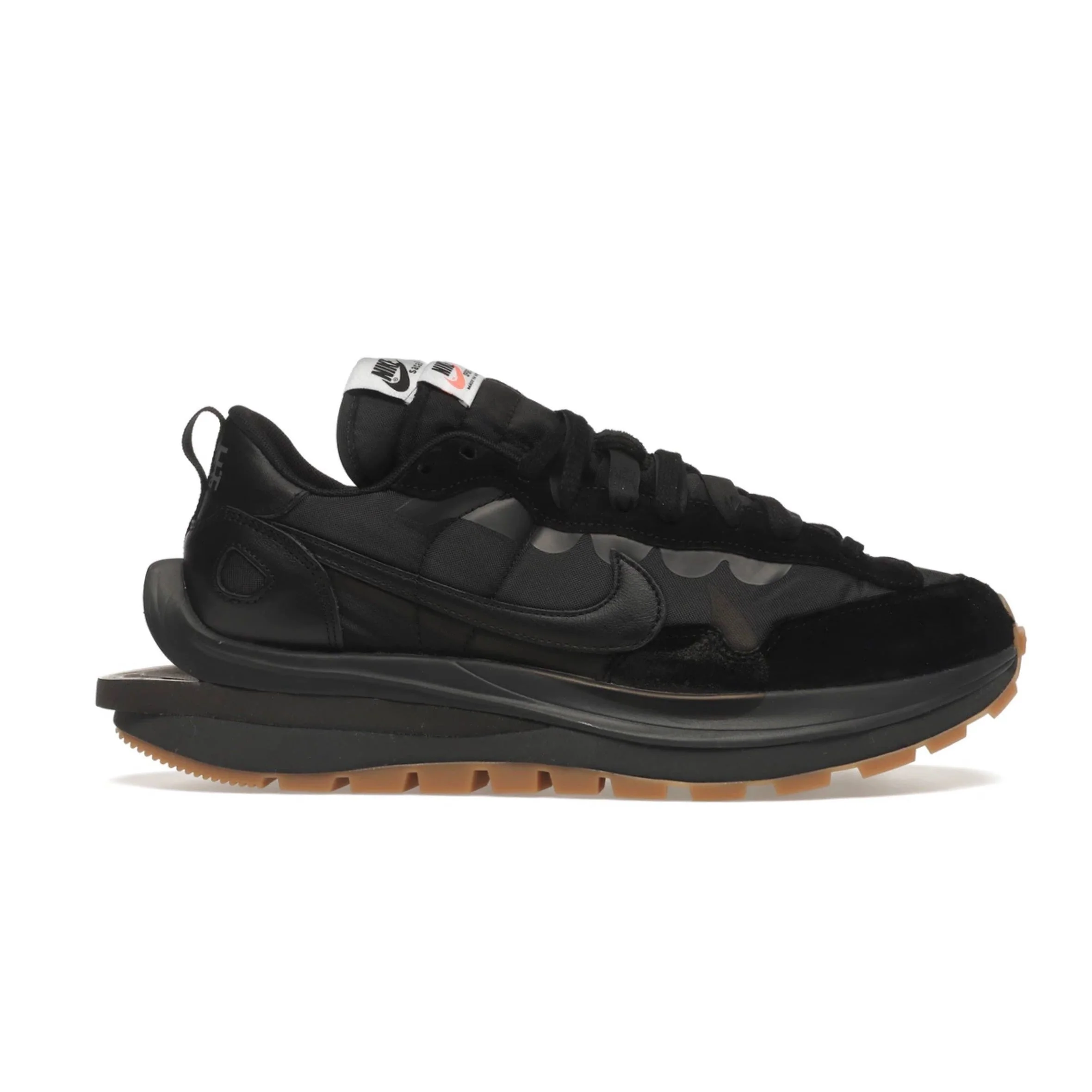 Nike Vaporwaffle Sacai Black Gum - Image 6