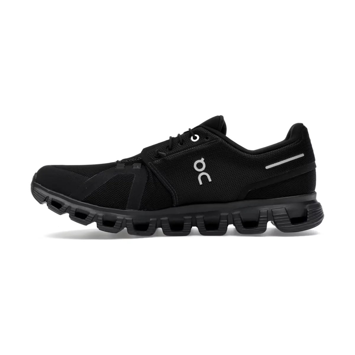 On Running Cloud 6 All Black - Image 2