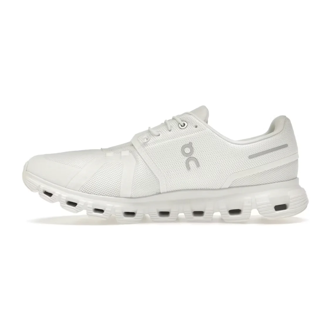 On Running Cloud 6 All White - Image 3