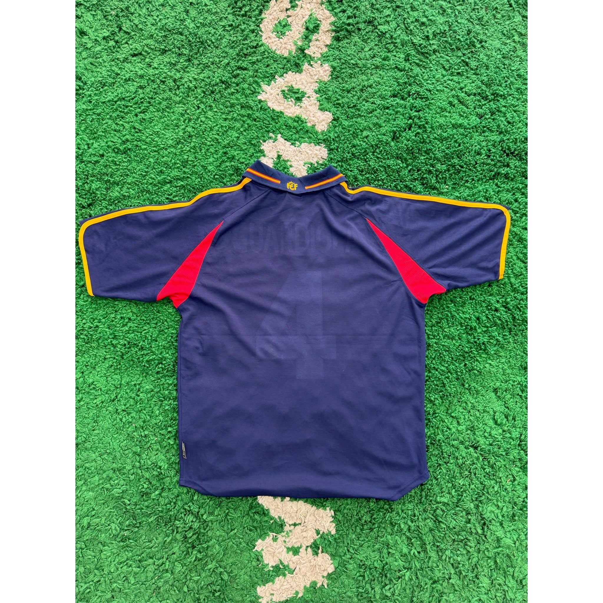 Spain Away Shirt 2000-2002 M 8/10 - Image 2