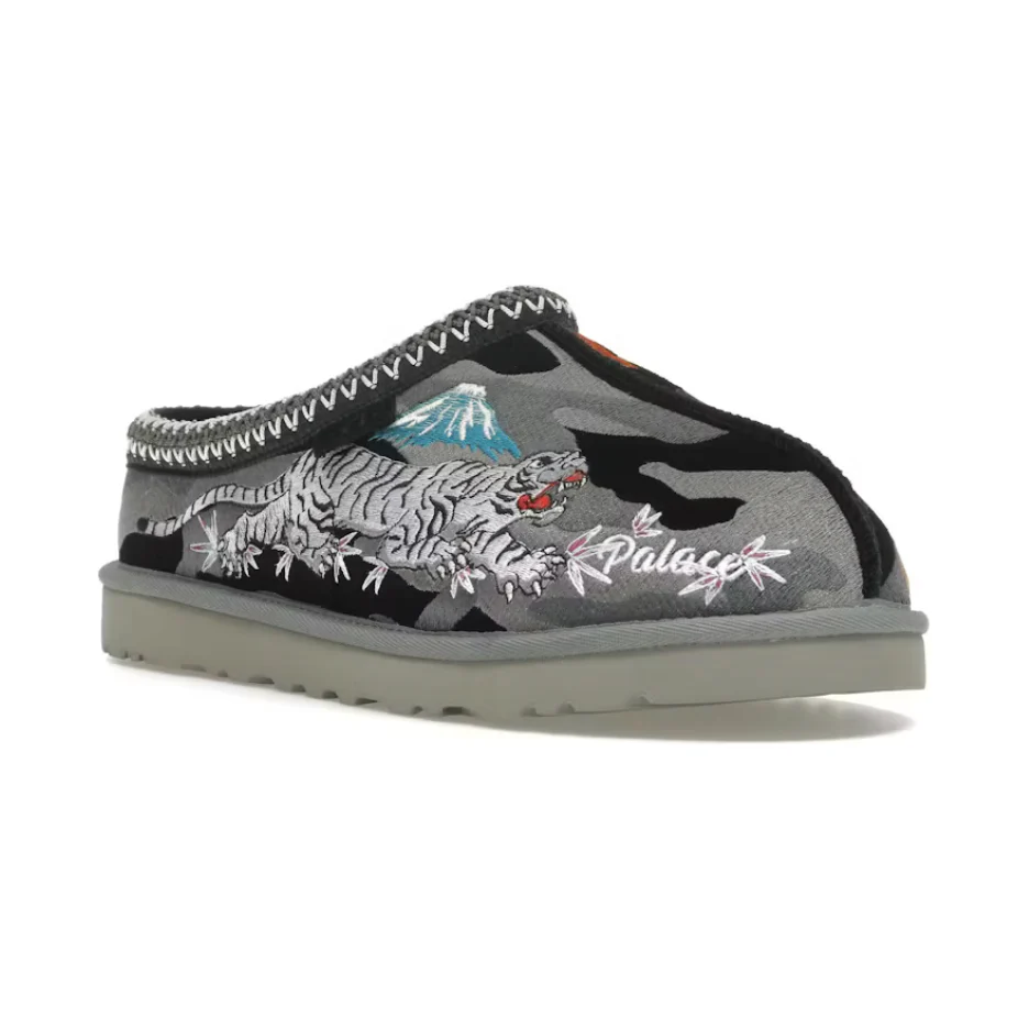 UGG Tasman Slipper Palace Black Camo - Image 2