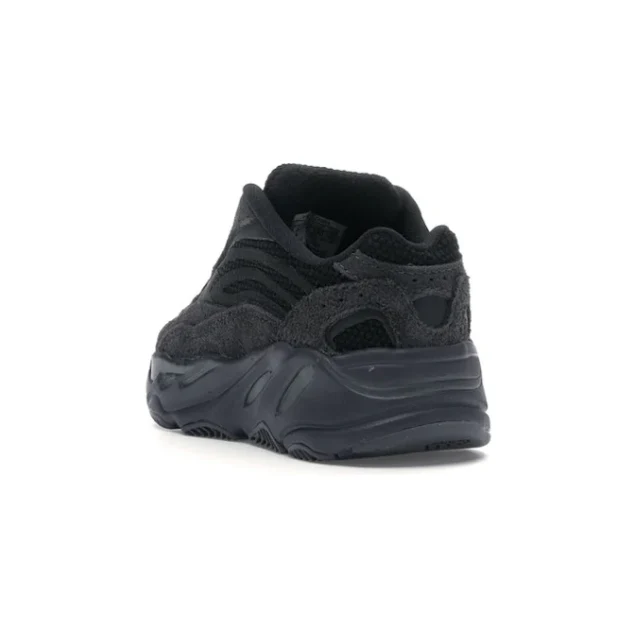 Yeezy Boost 700 V2 Vanta (Infants) - Image 4