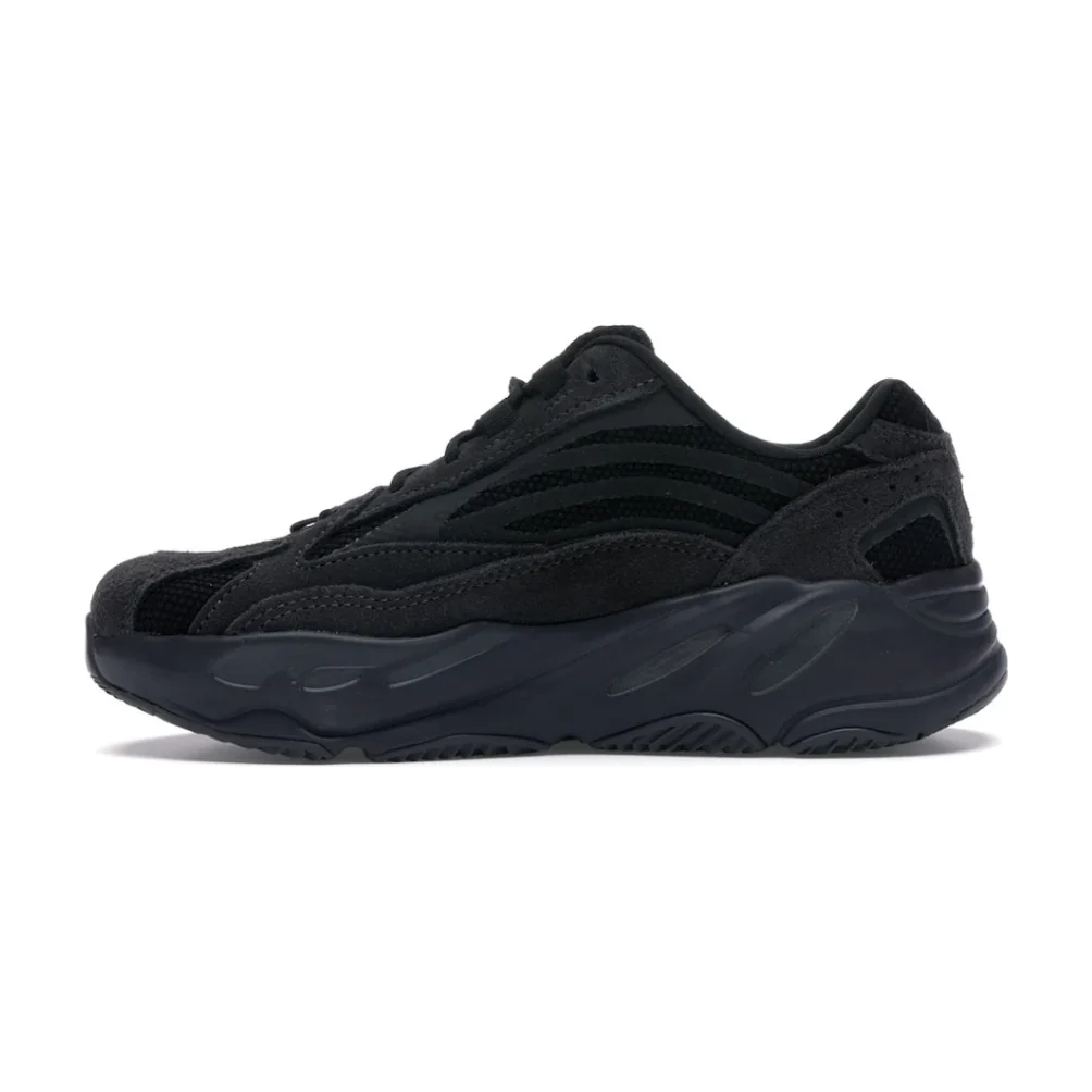 Yeezy Boost 700 V2 Vanta (Kids) - Image 2